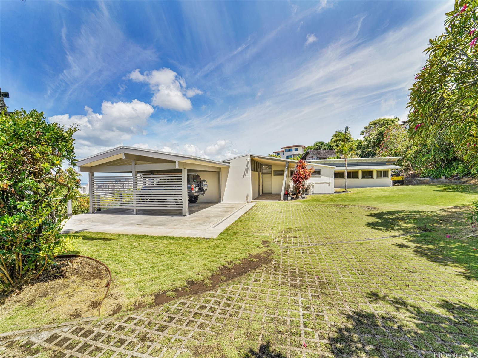 1901 Judd Hillside Road