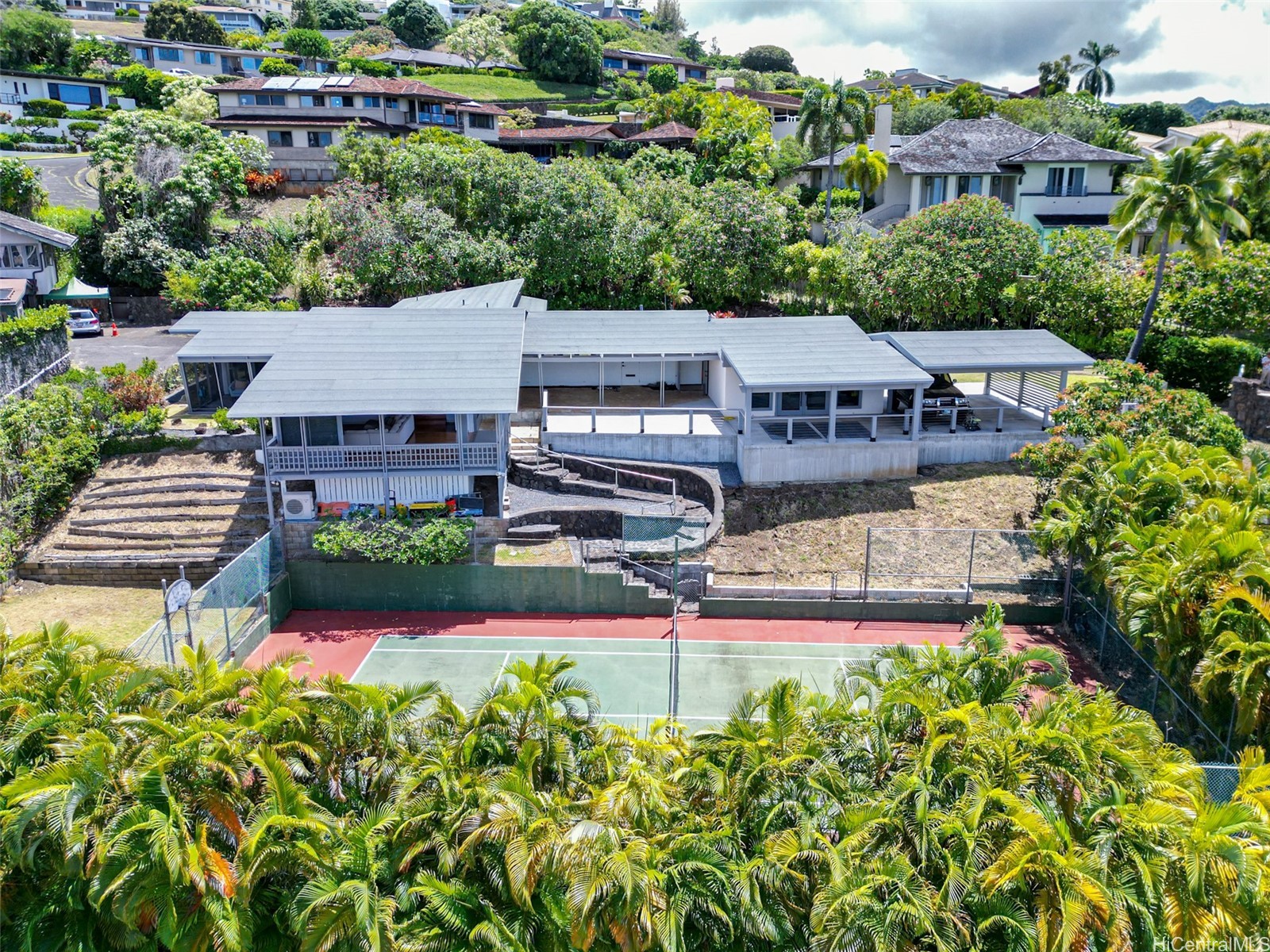 1901 Judd Hillside Road