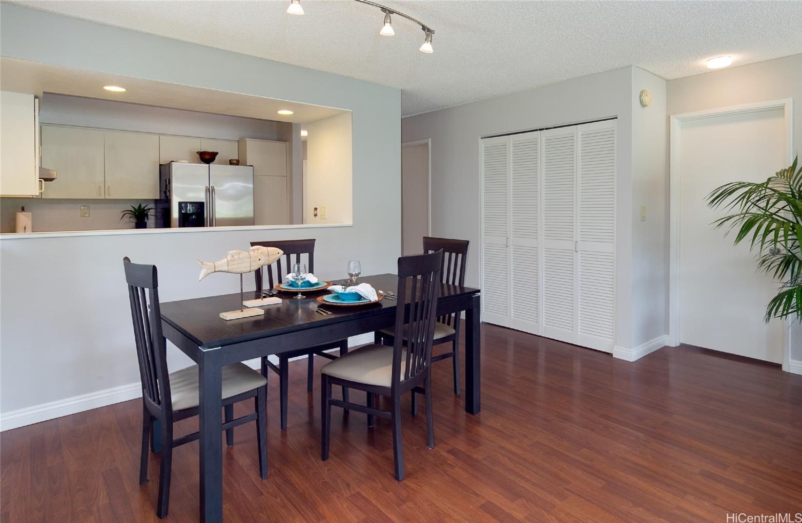 7007 Hawaii Kai Drive L11