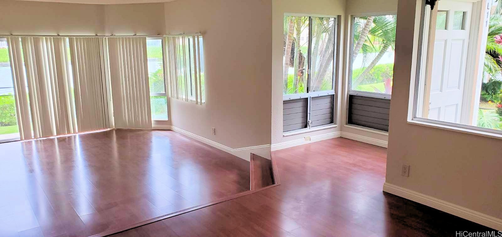 7007 Hawaii Kai Drive L11