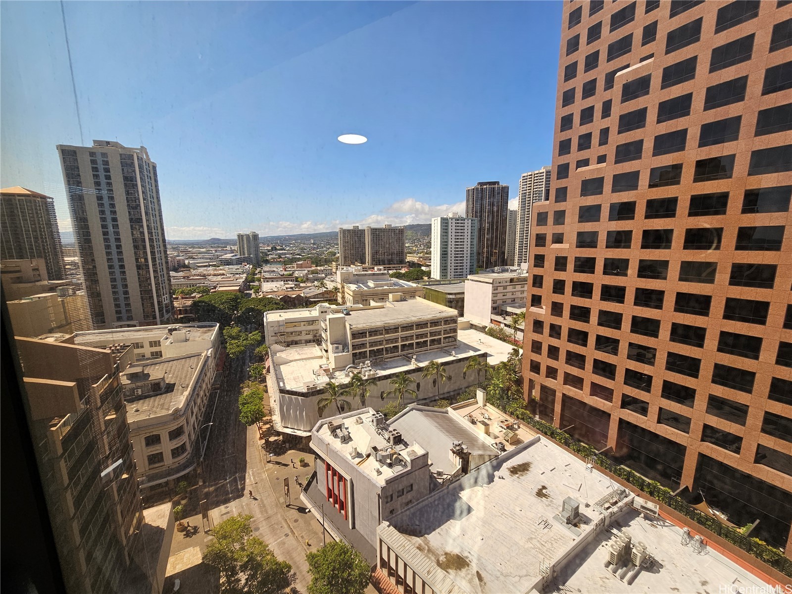 1088 Bishop Street 1602