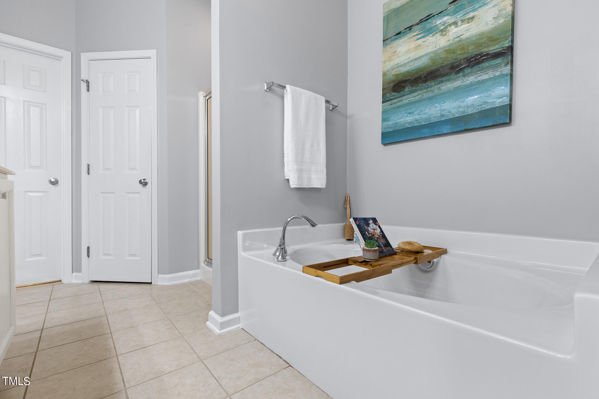 1004 Bartlett Circle