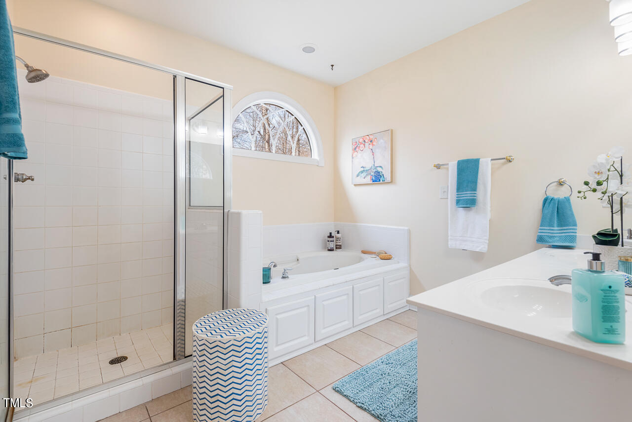 1716 Spring Lily Lane