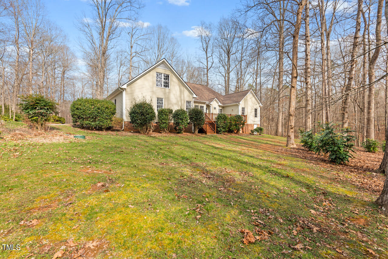 1716 Spring Lily Lane