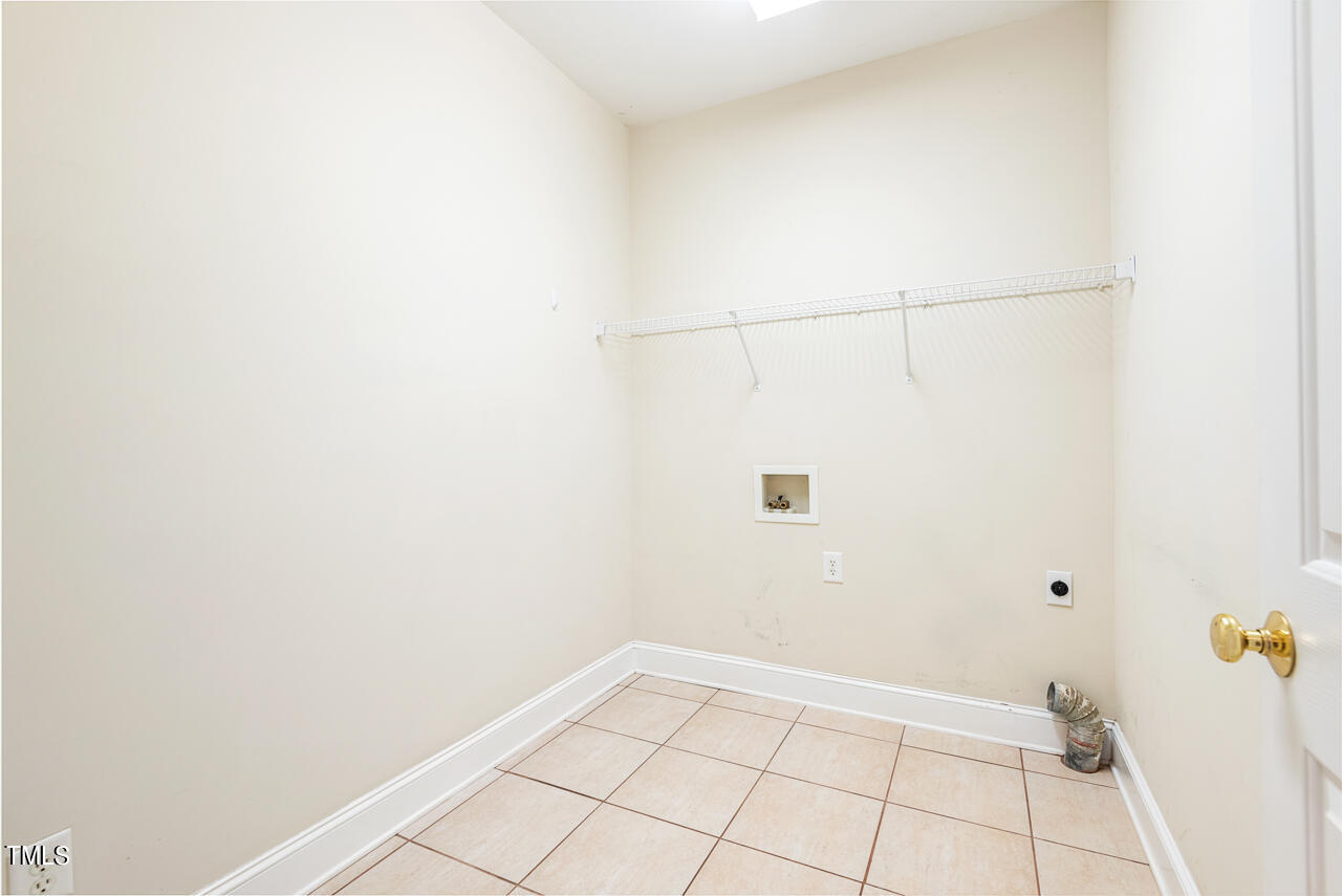 1716 Spring Lily Lane