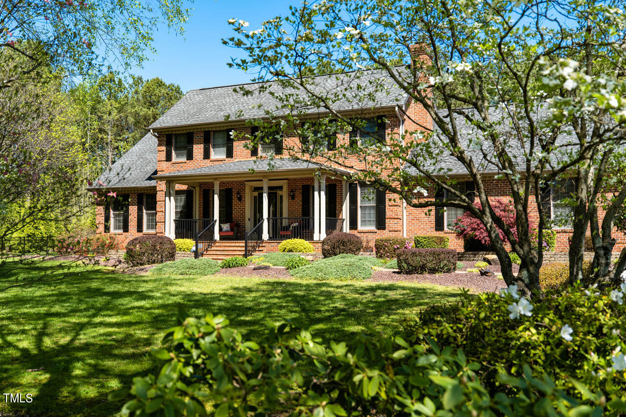 3907 W Ten Road