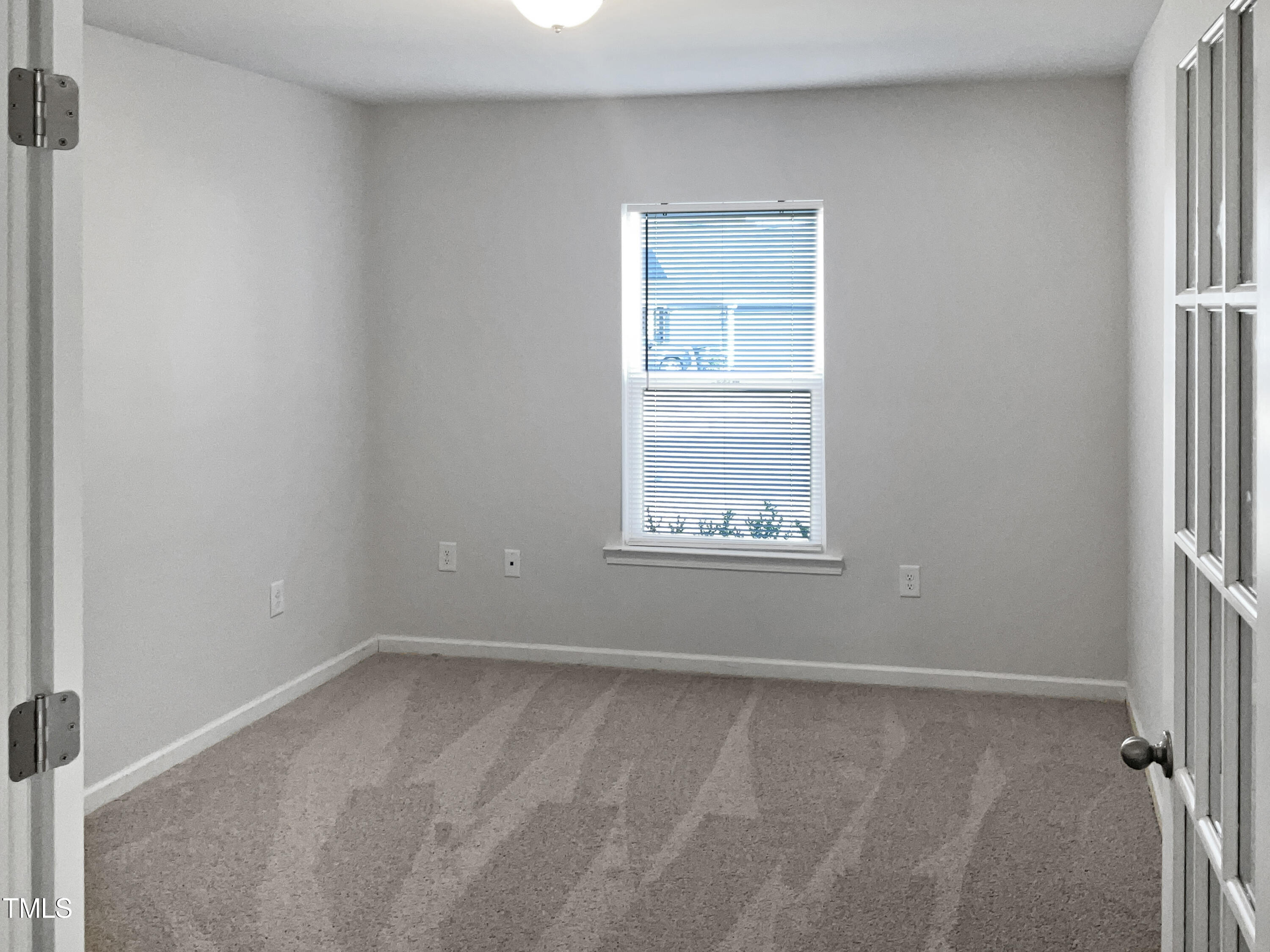 404 Lagoon Lane