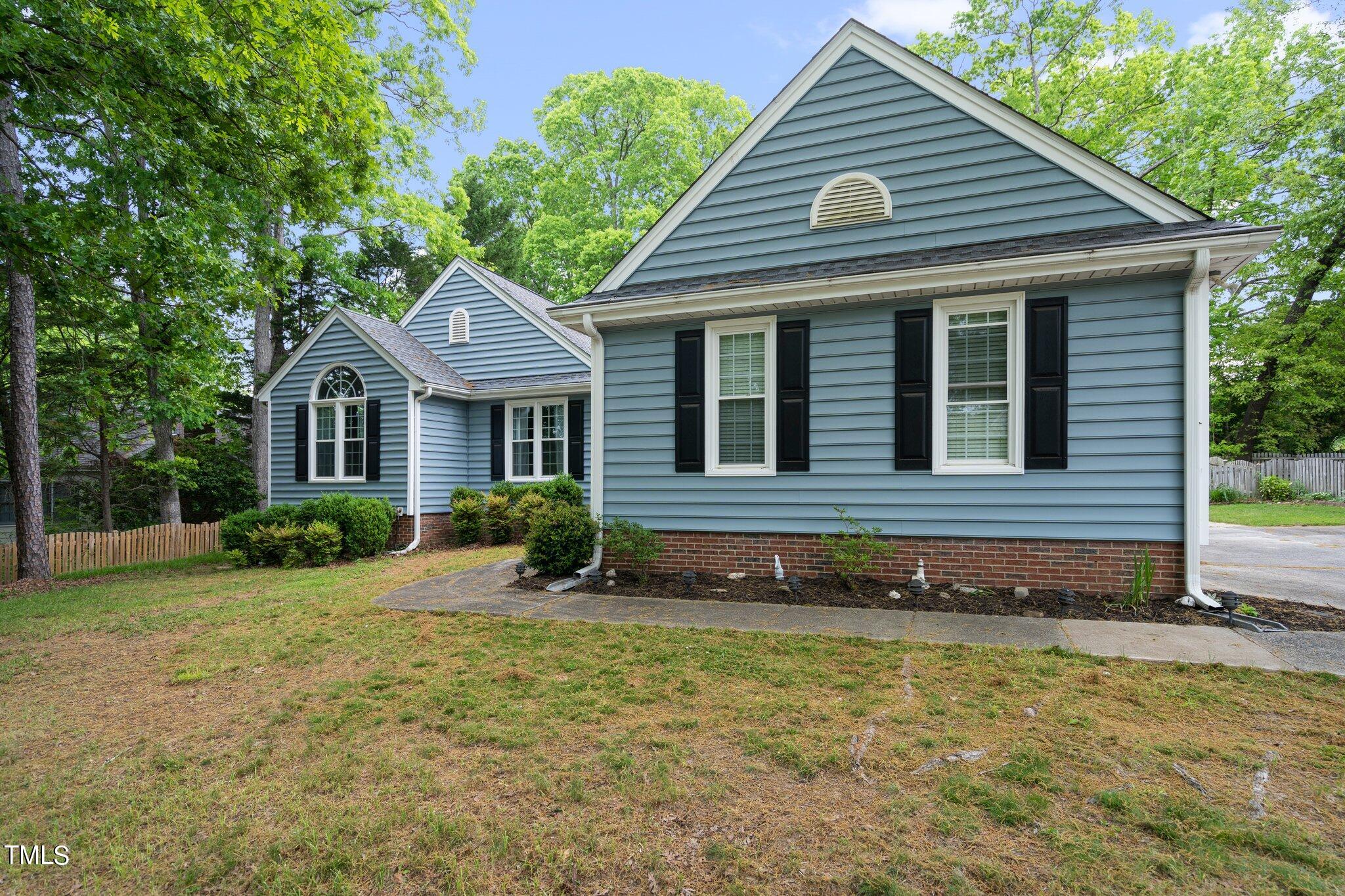 7 Placid Court
