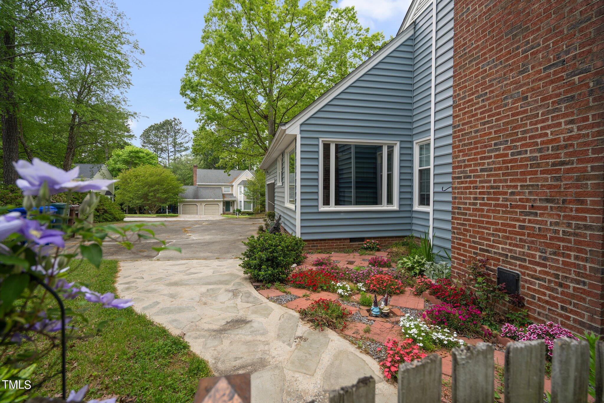 7 Placid Court
