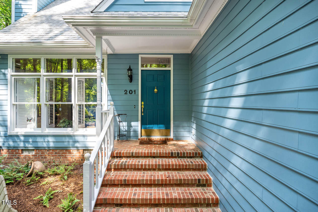 201 Rock Garden Road