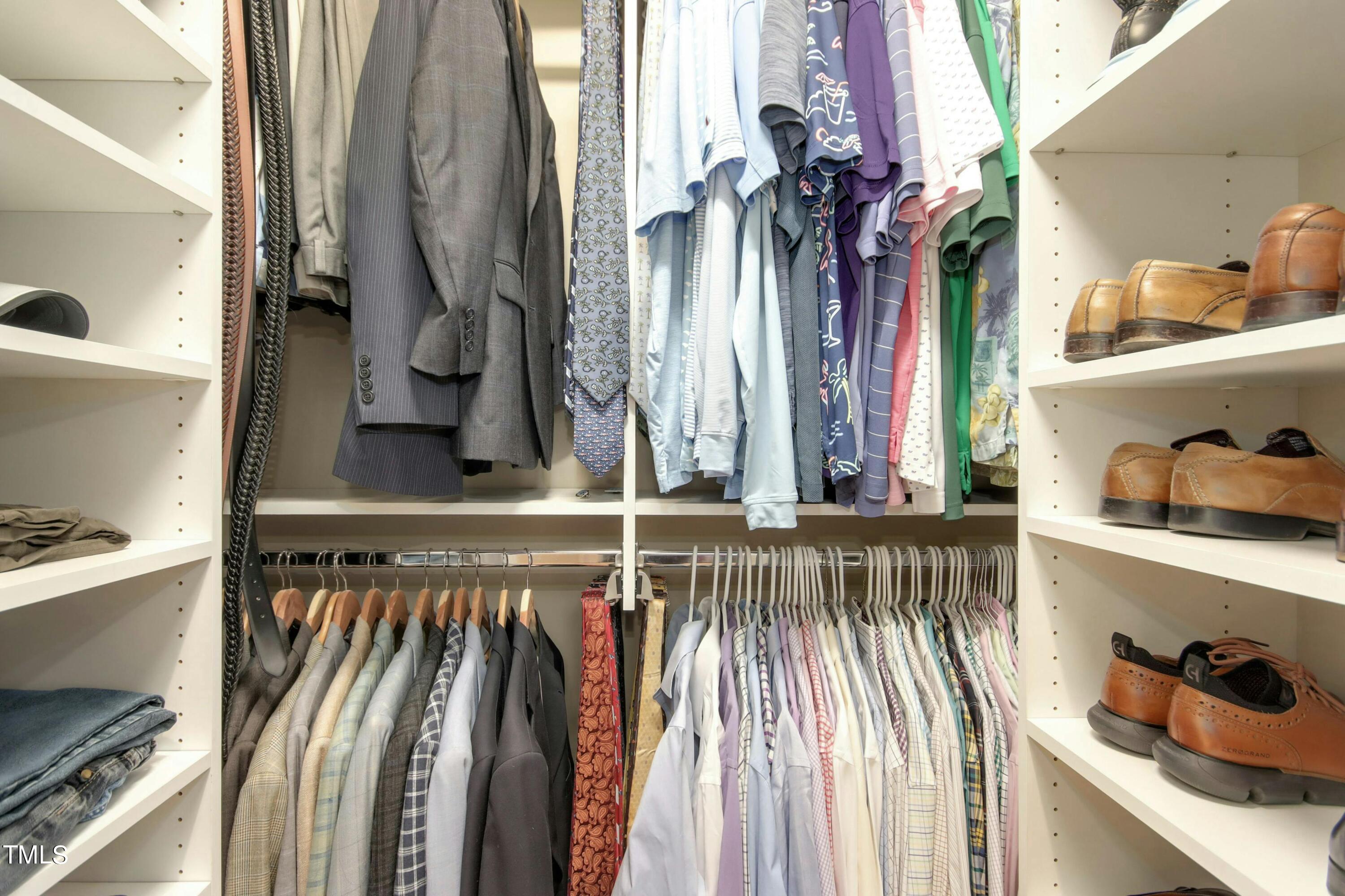 5020 Harvestview Drive