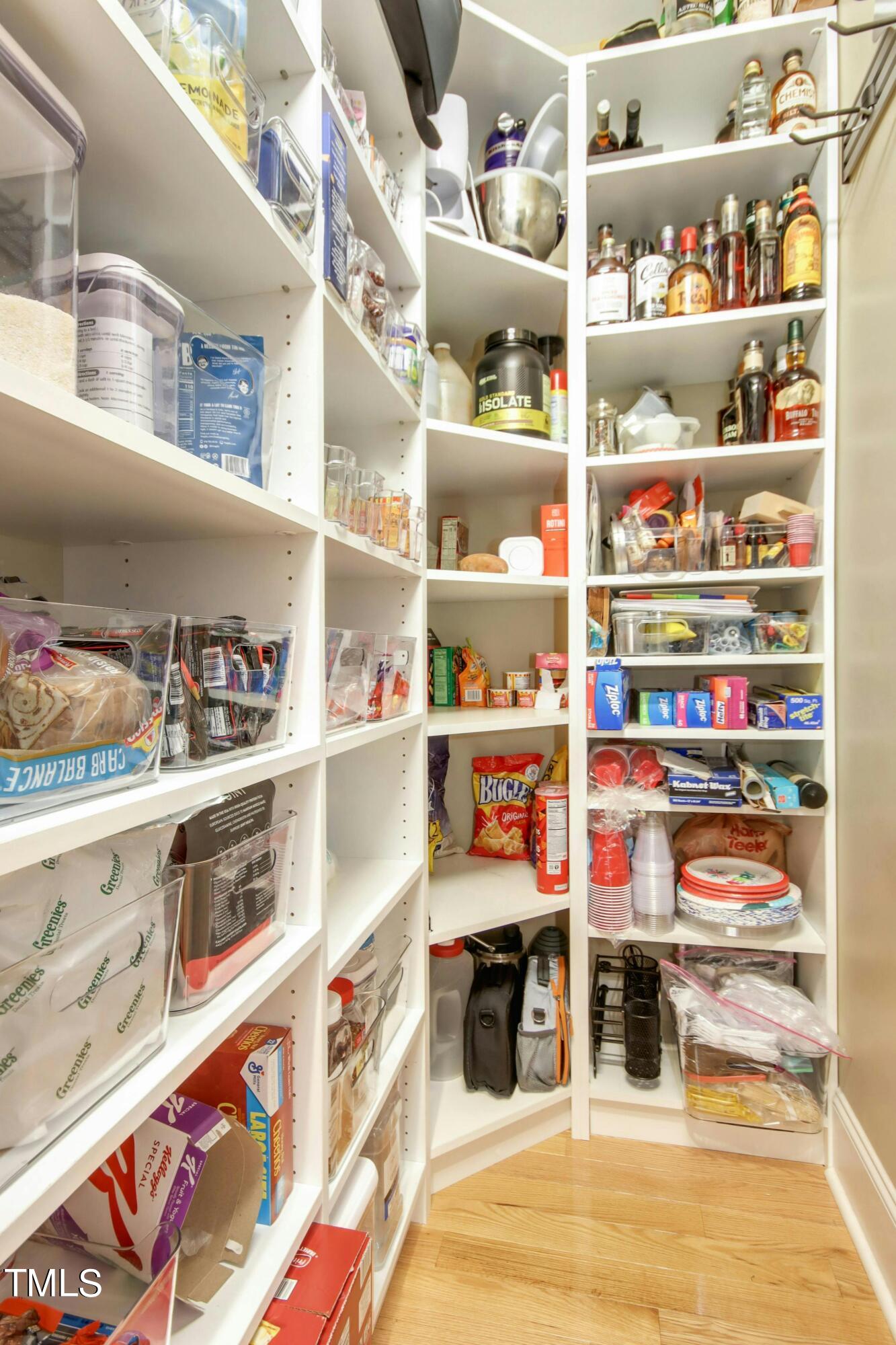 5020 Harvestview Drive