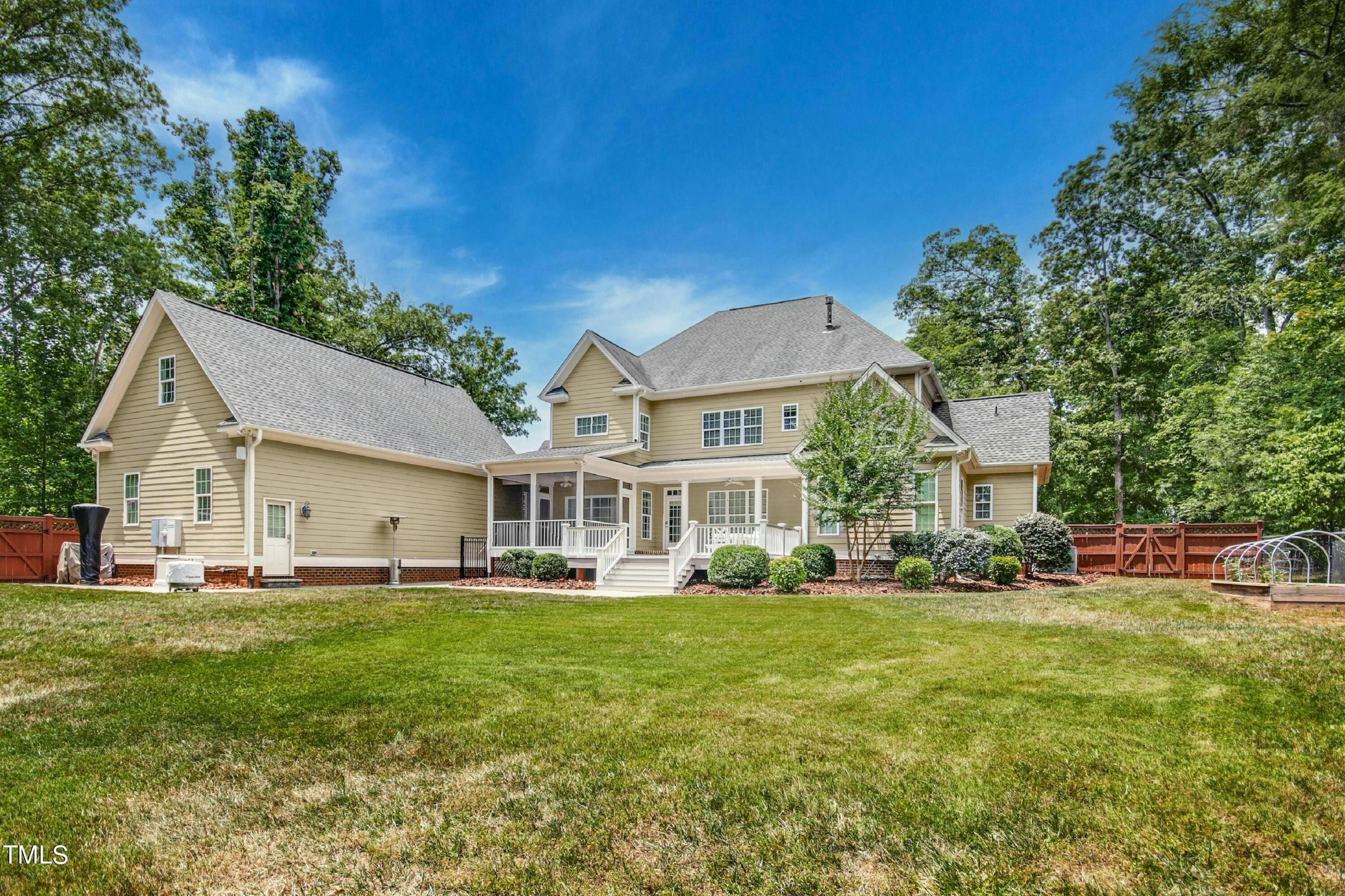 5020 Harvestview Drive