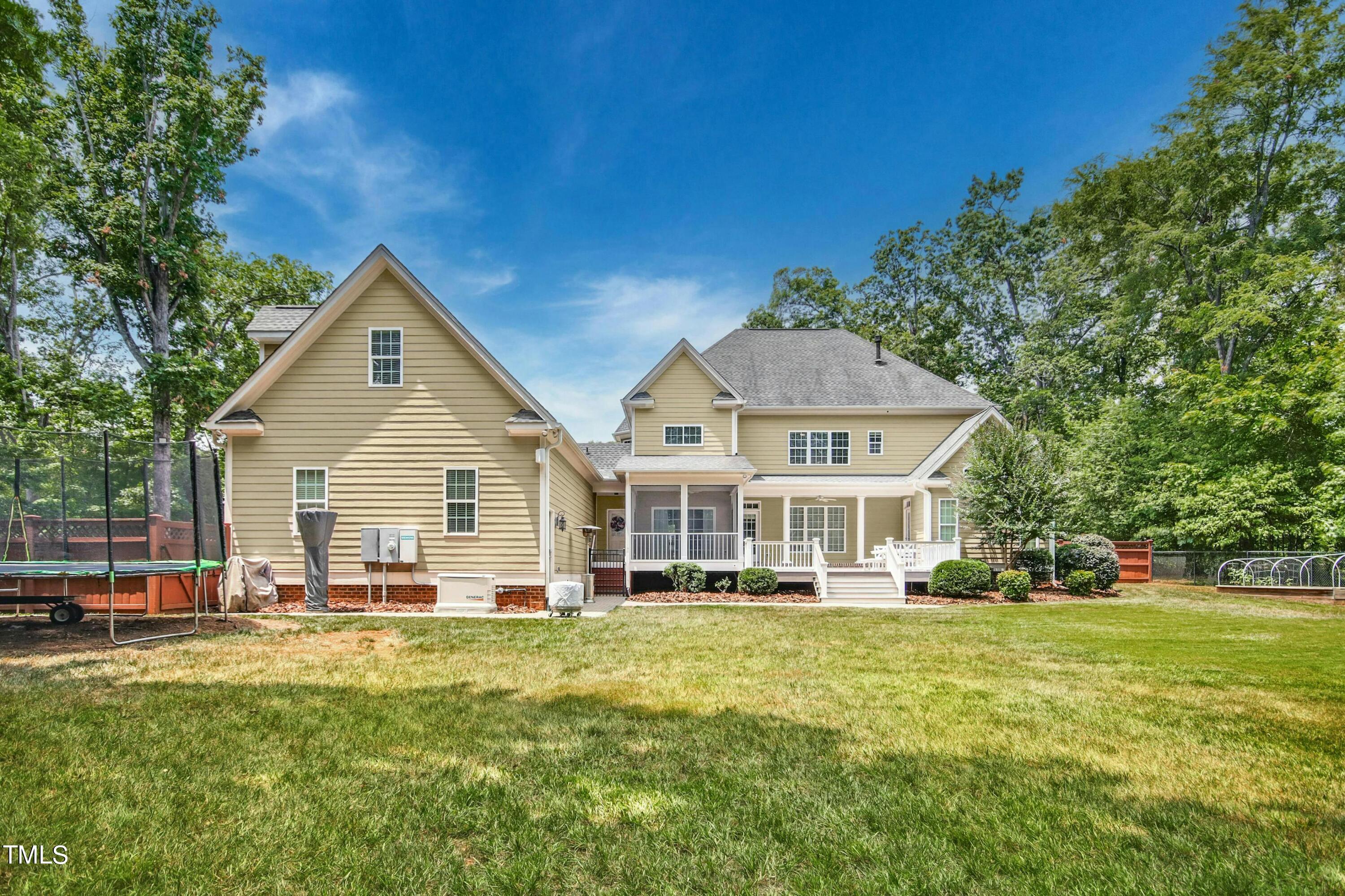 5020 Harvestview Drive