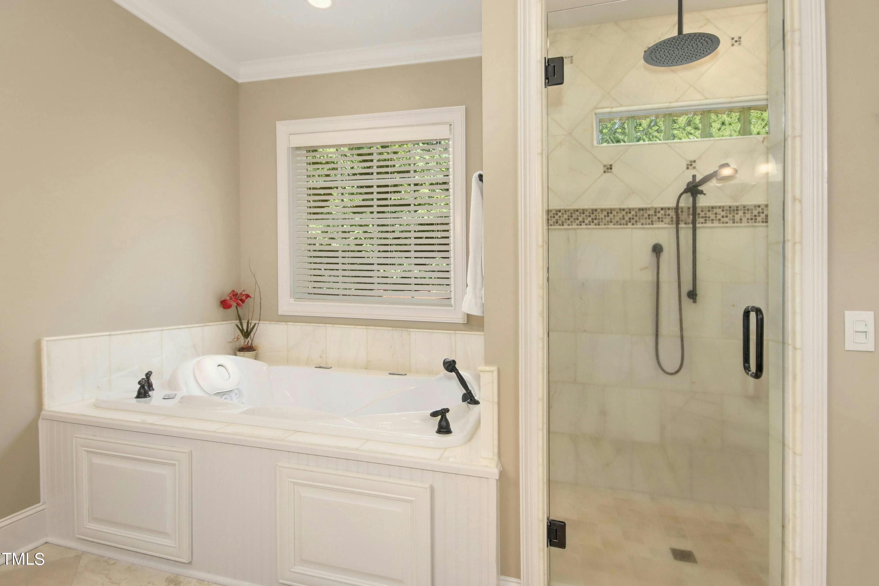 5020 Harvestview Drive