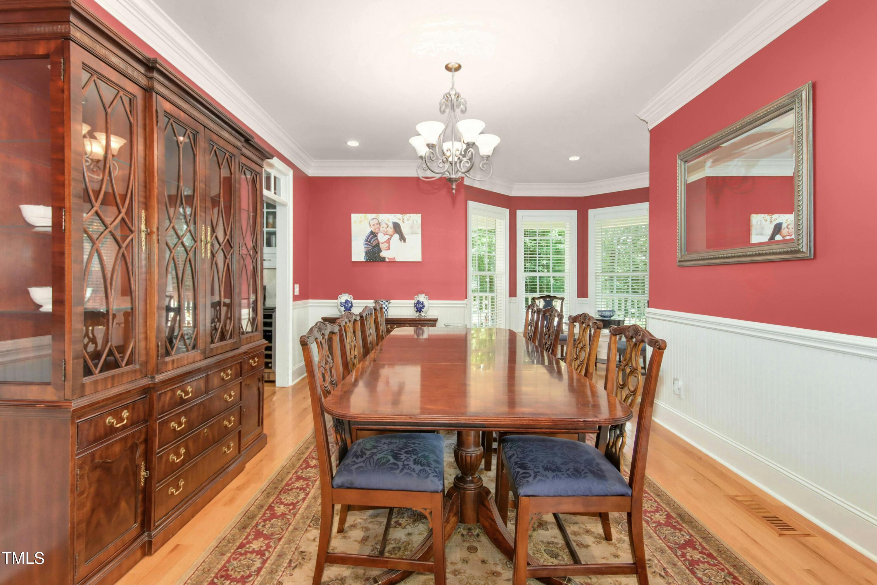 5020 Harvestview Drive