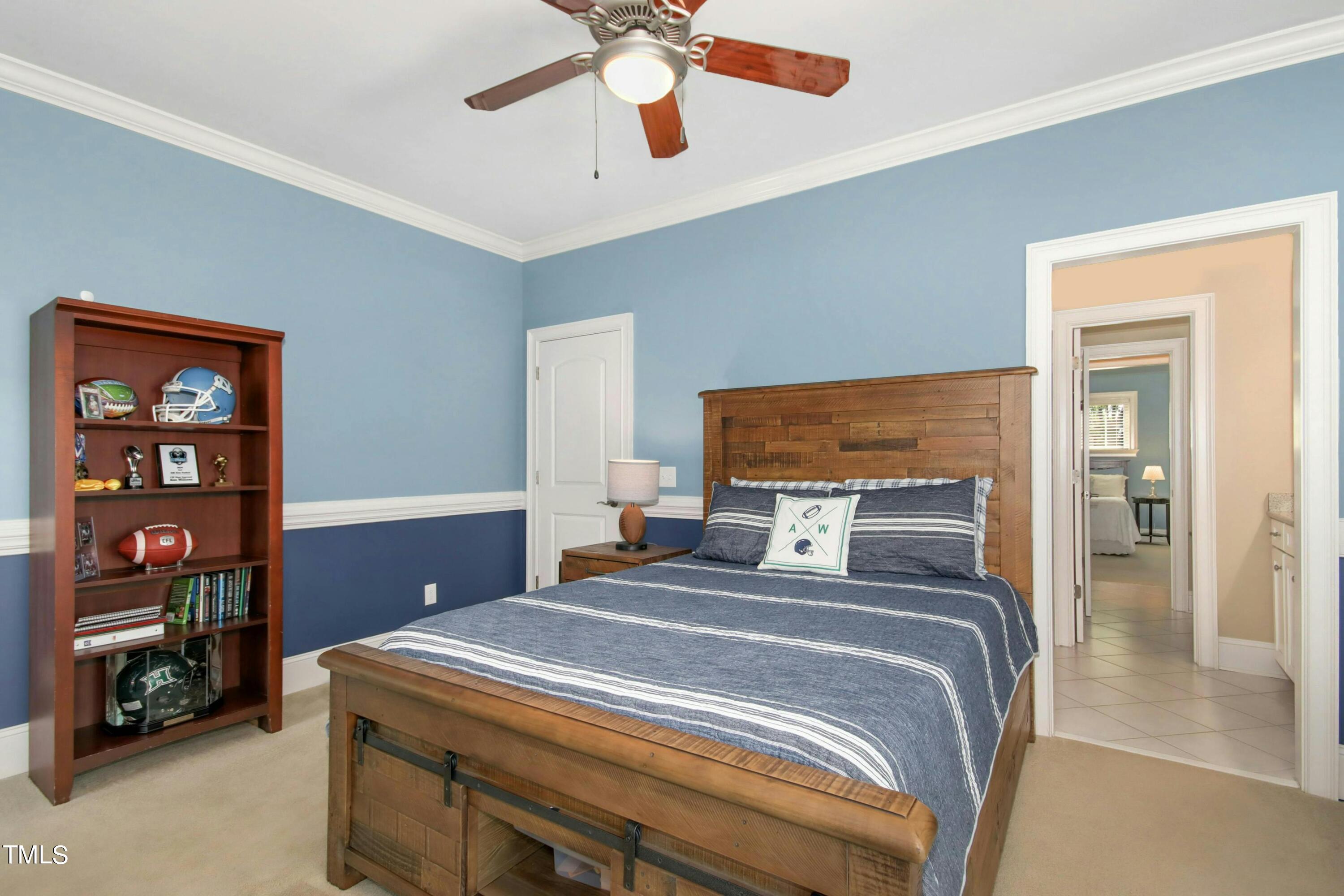 5020 Harvestview Drive