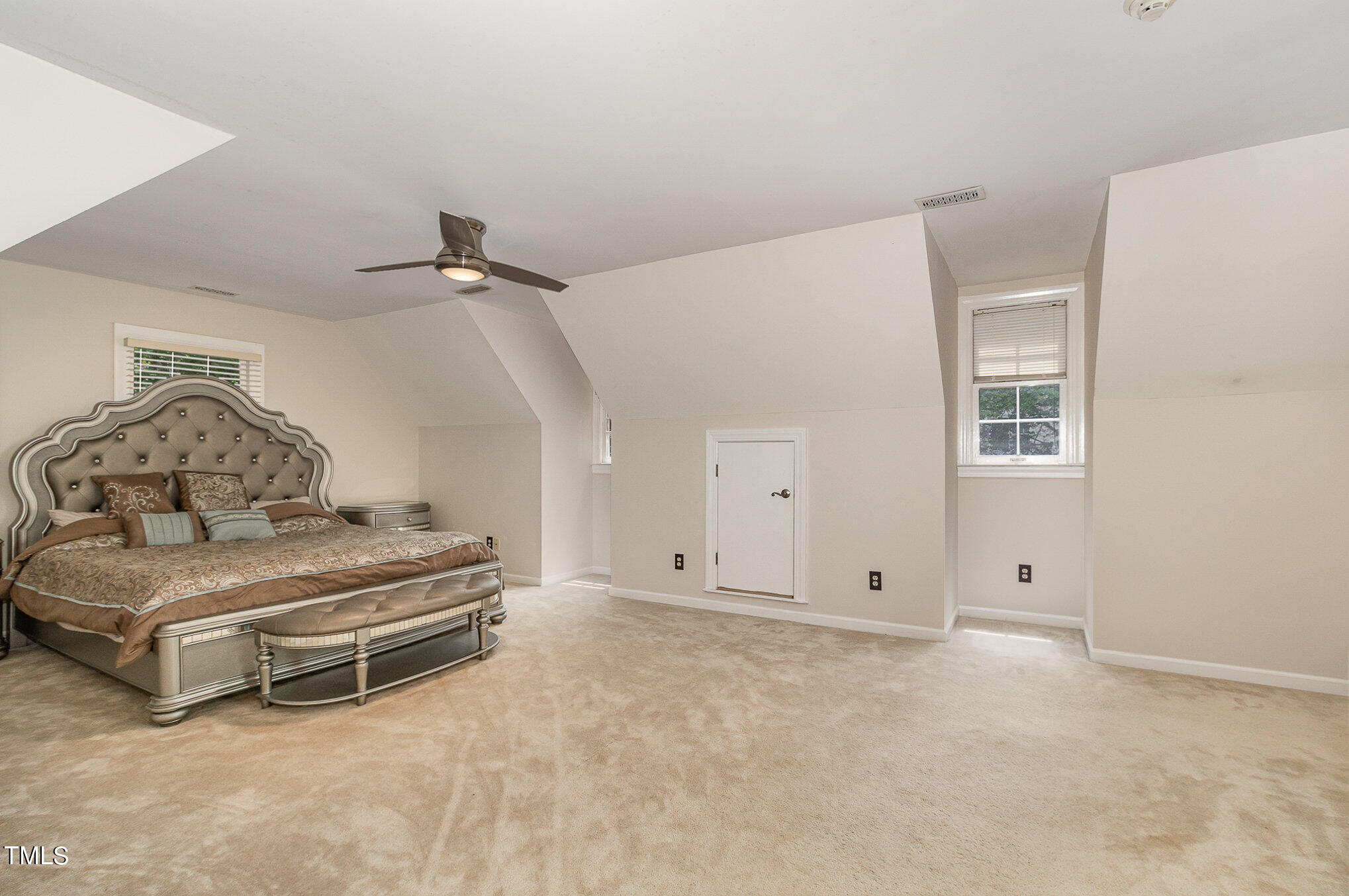 9 Sagamore Place