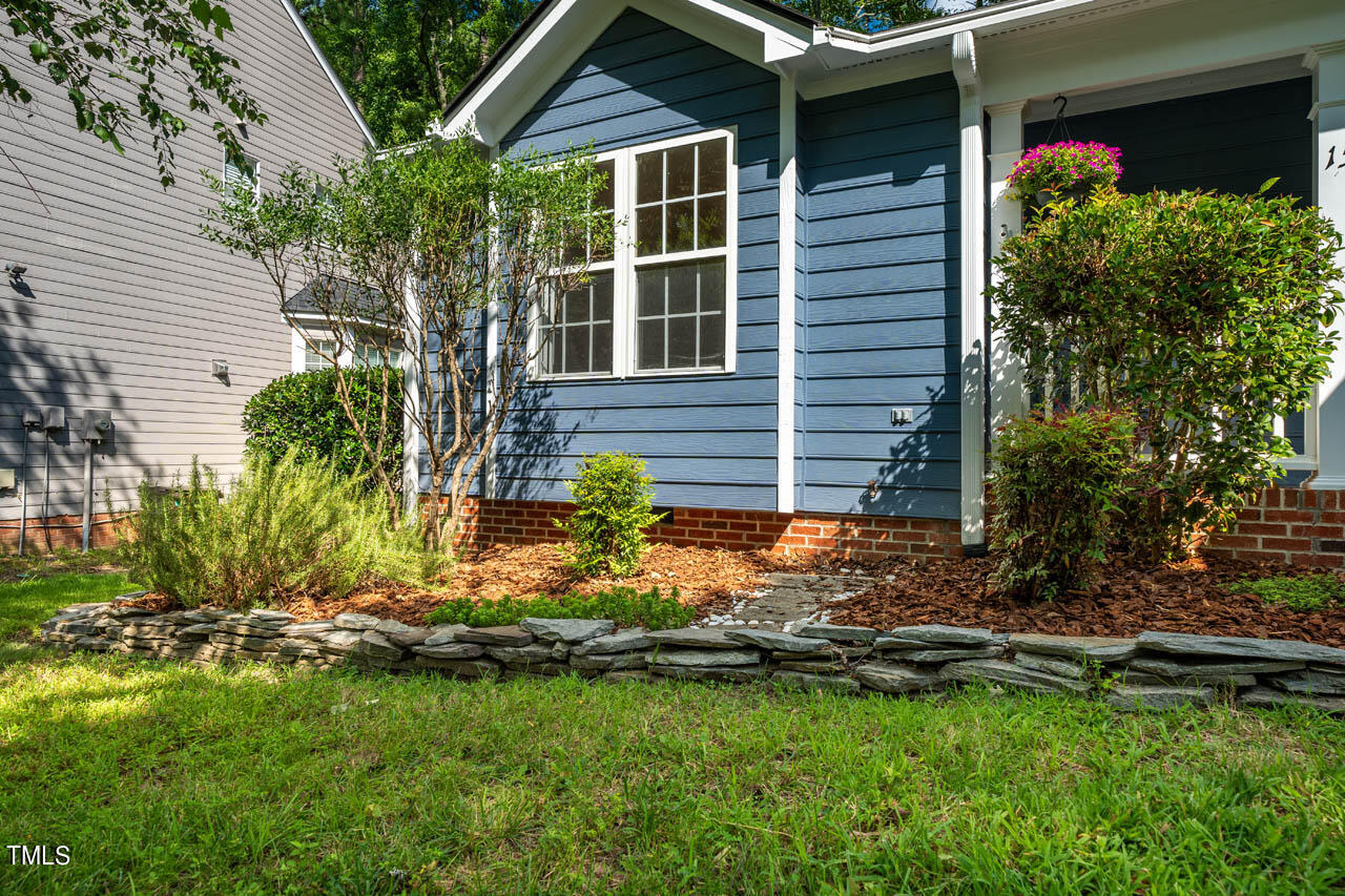 15 Dardanelle Lane