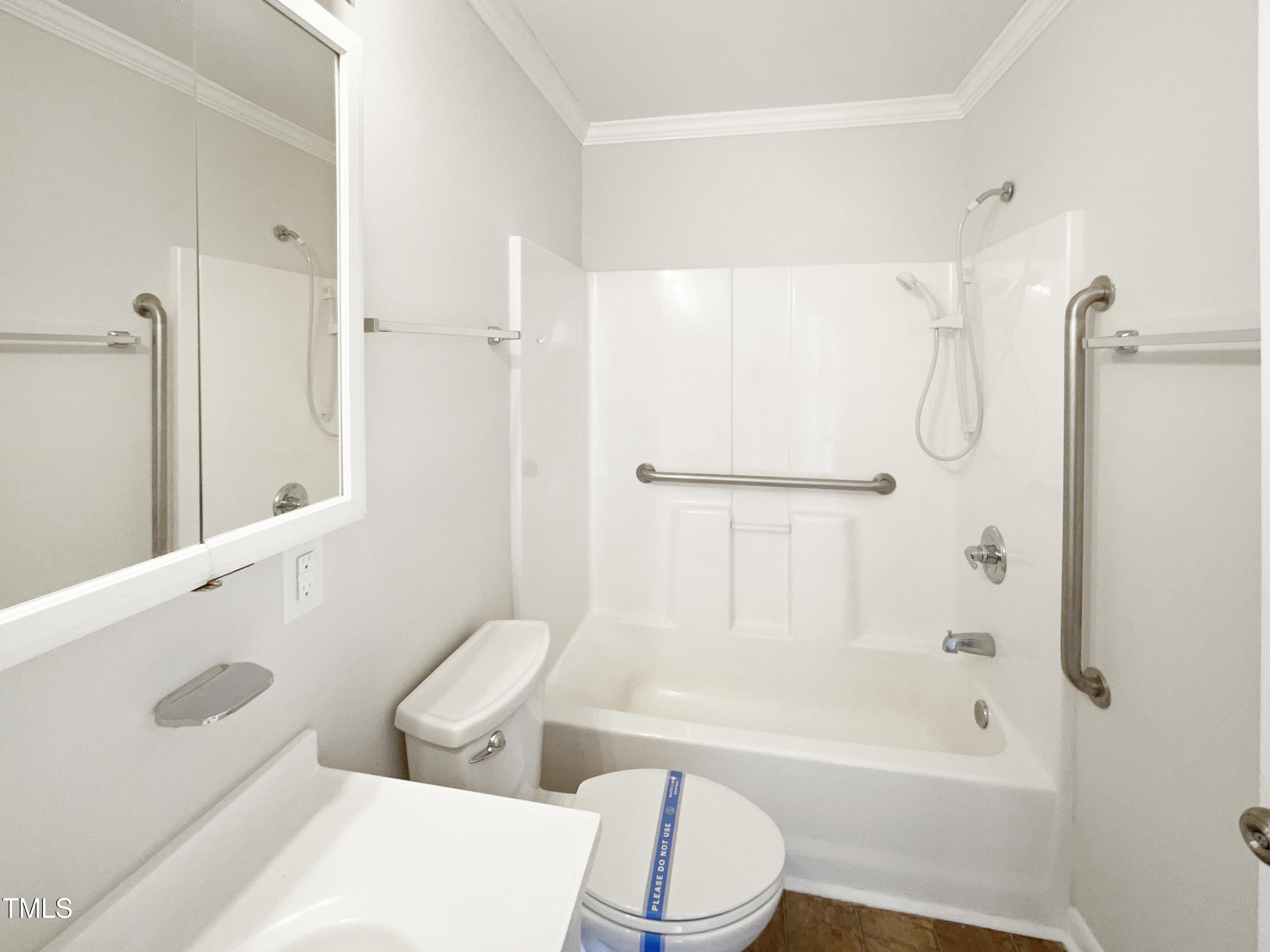 225 W Orange Street