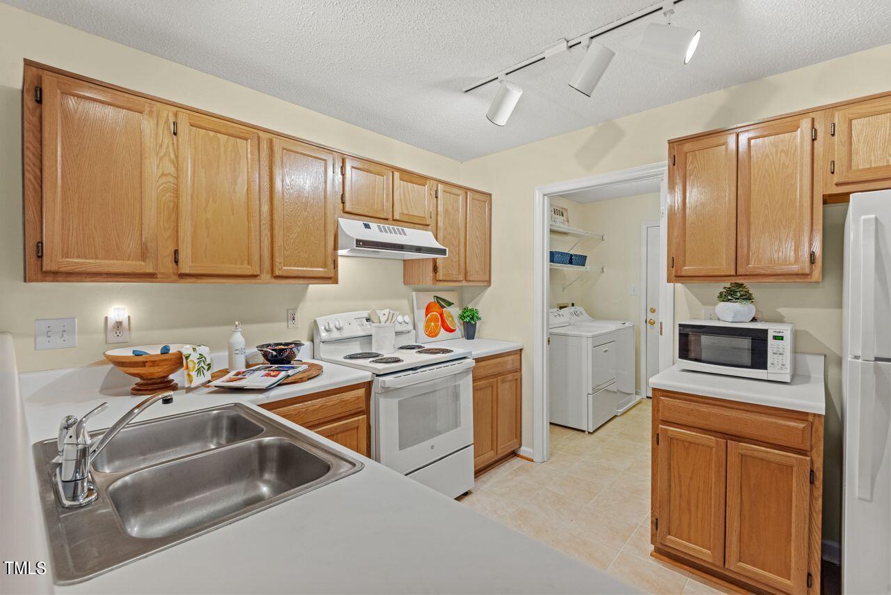 3100 Wilderness Road