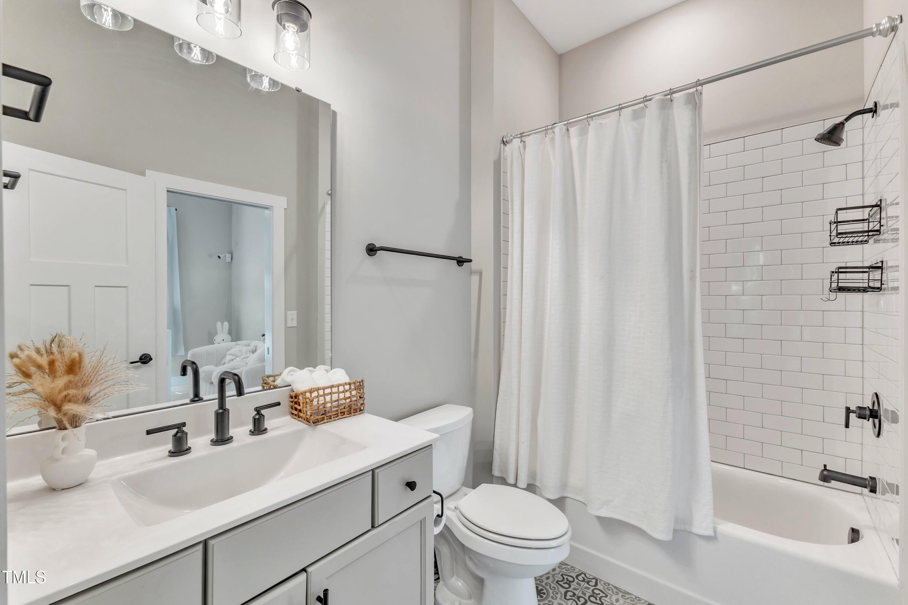 5055 Harvestview Drive