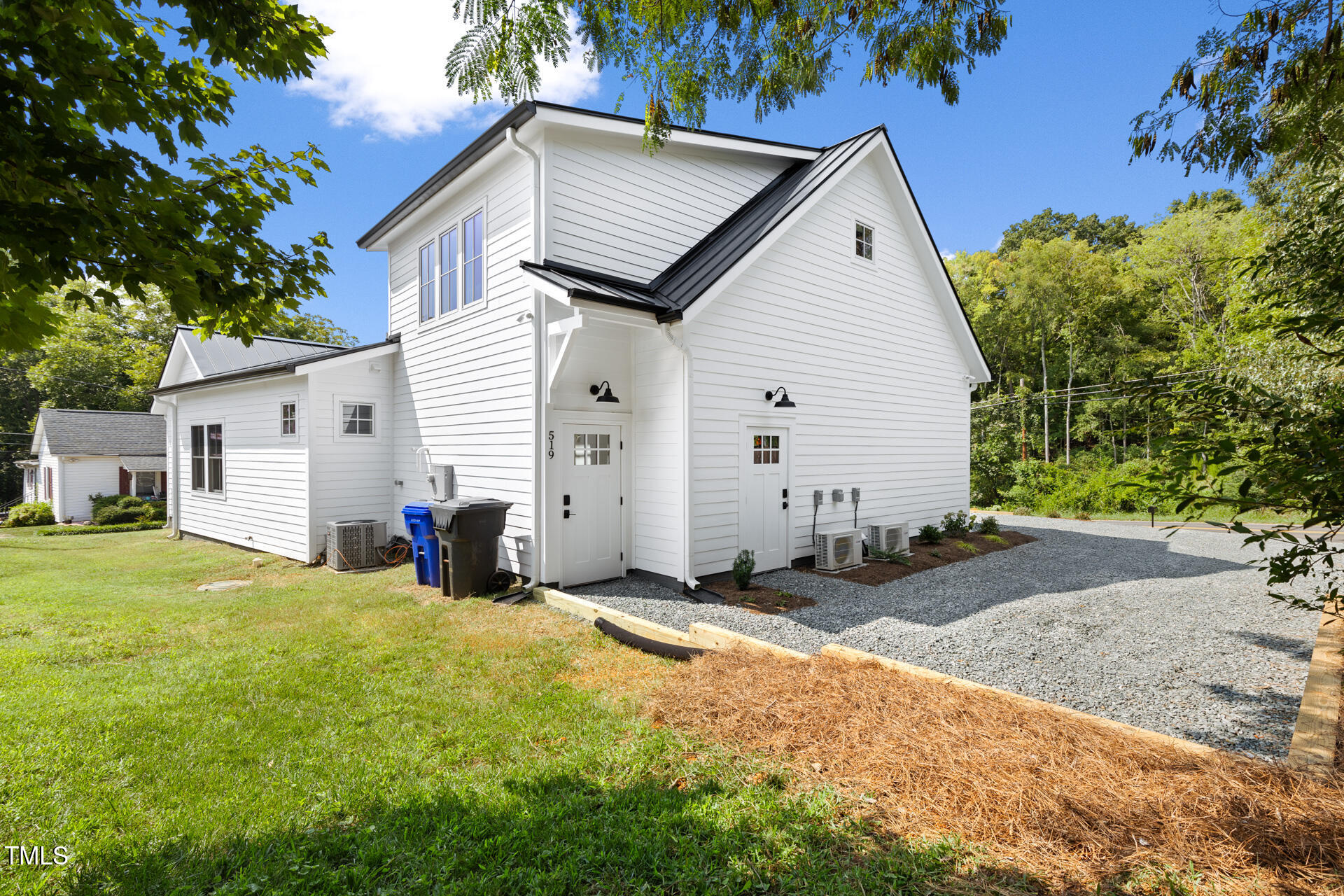 103 Holt Street