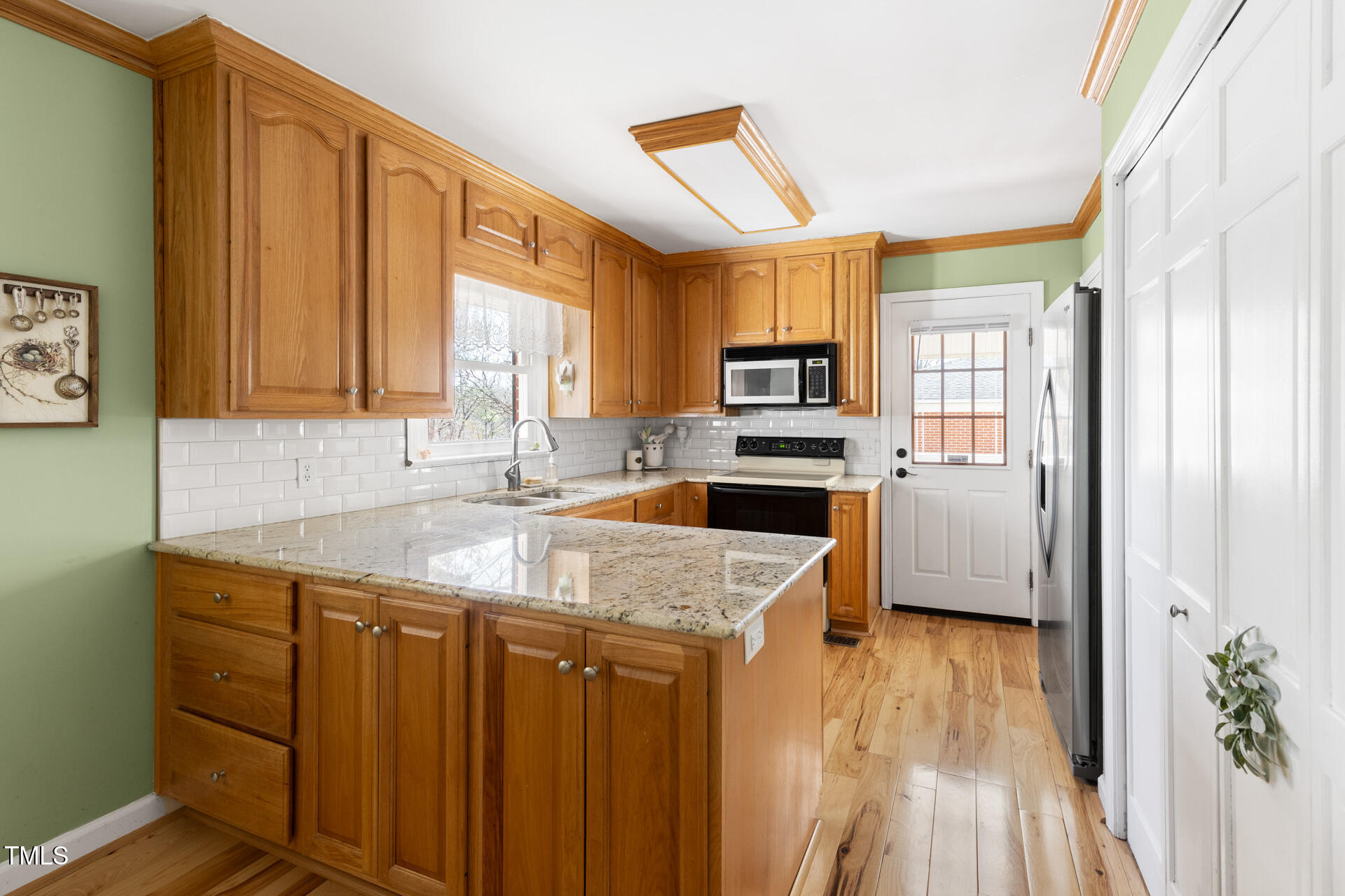 634 Hillhaven Terrace