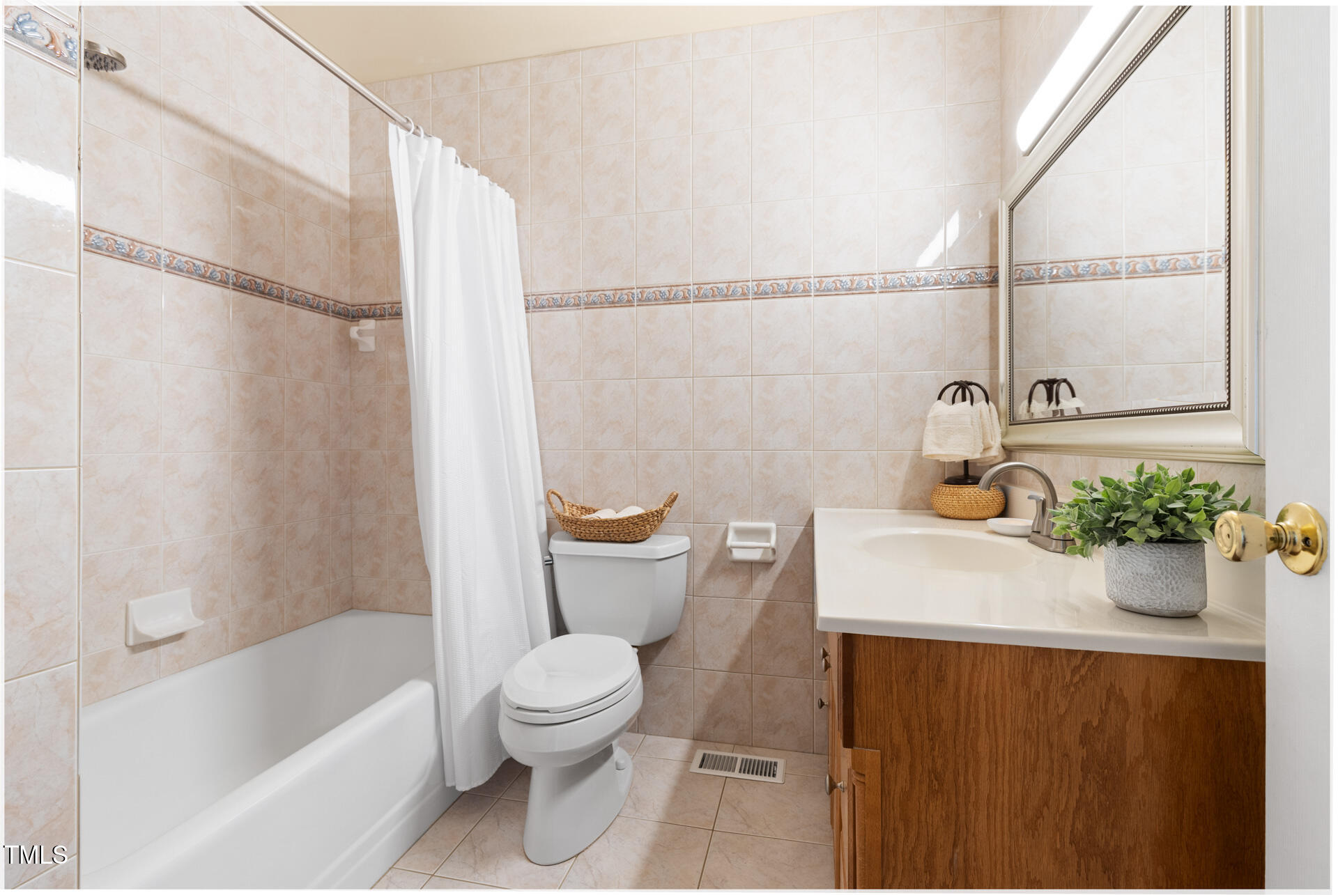 634 Hillhaven Terrace