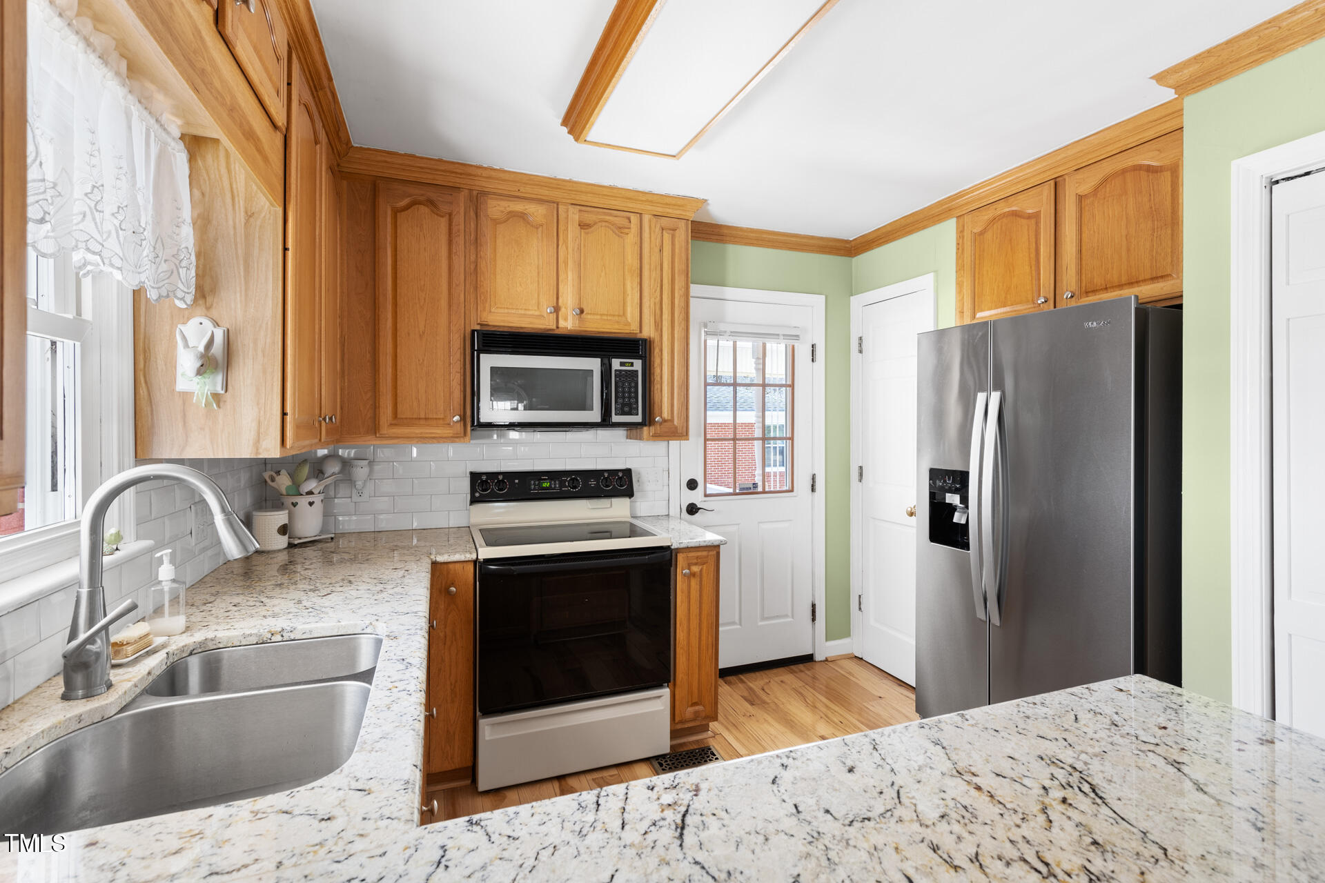 634 Hillhaven Terrace