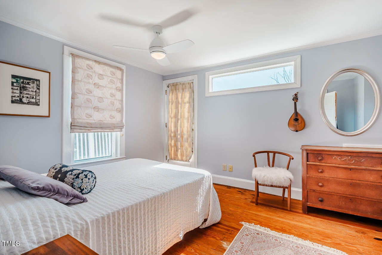319 W Margaret Lane