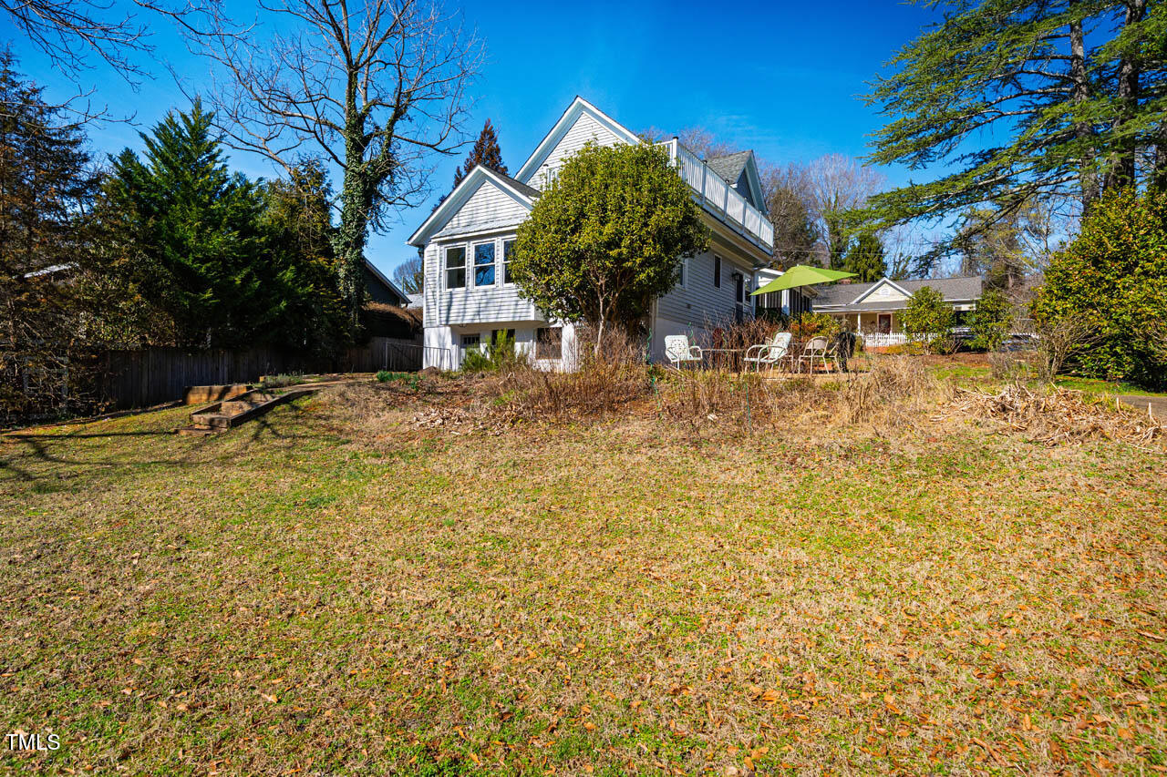 319 W Margaret Lane