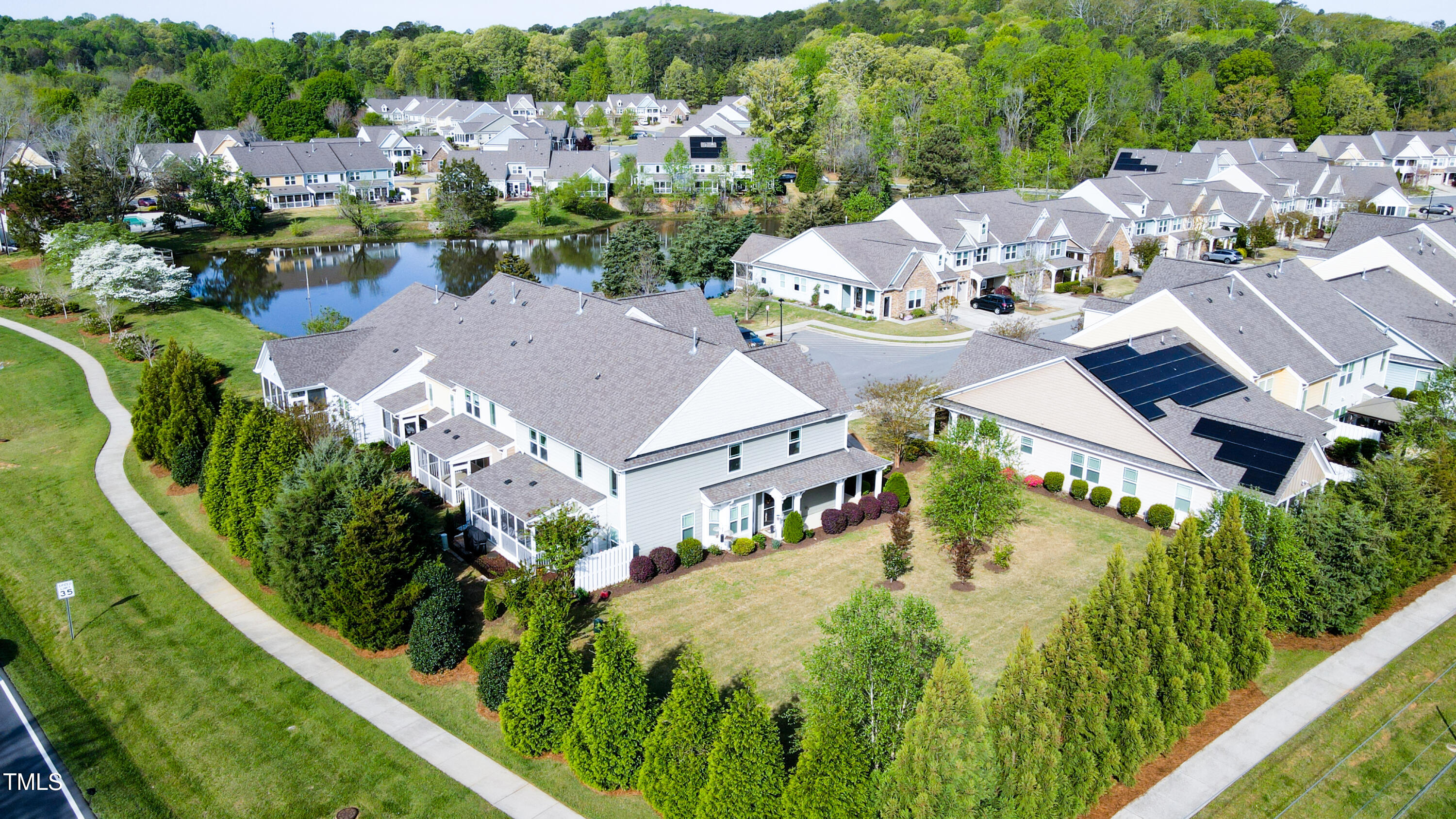 112 Red Admiral Court