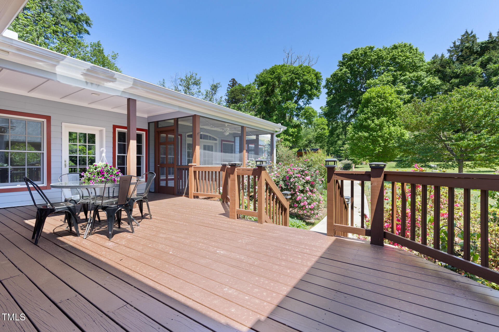 416 Mitchell Street