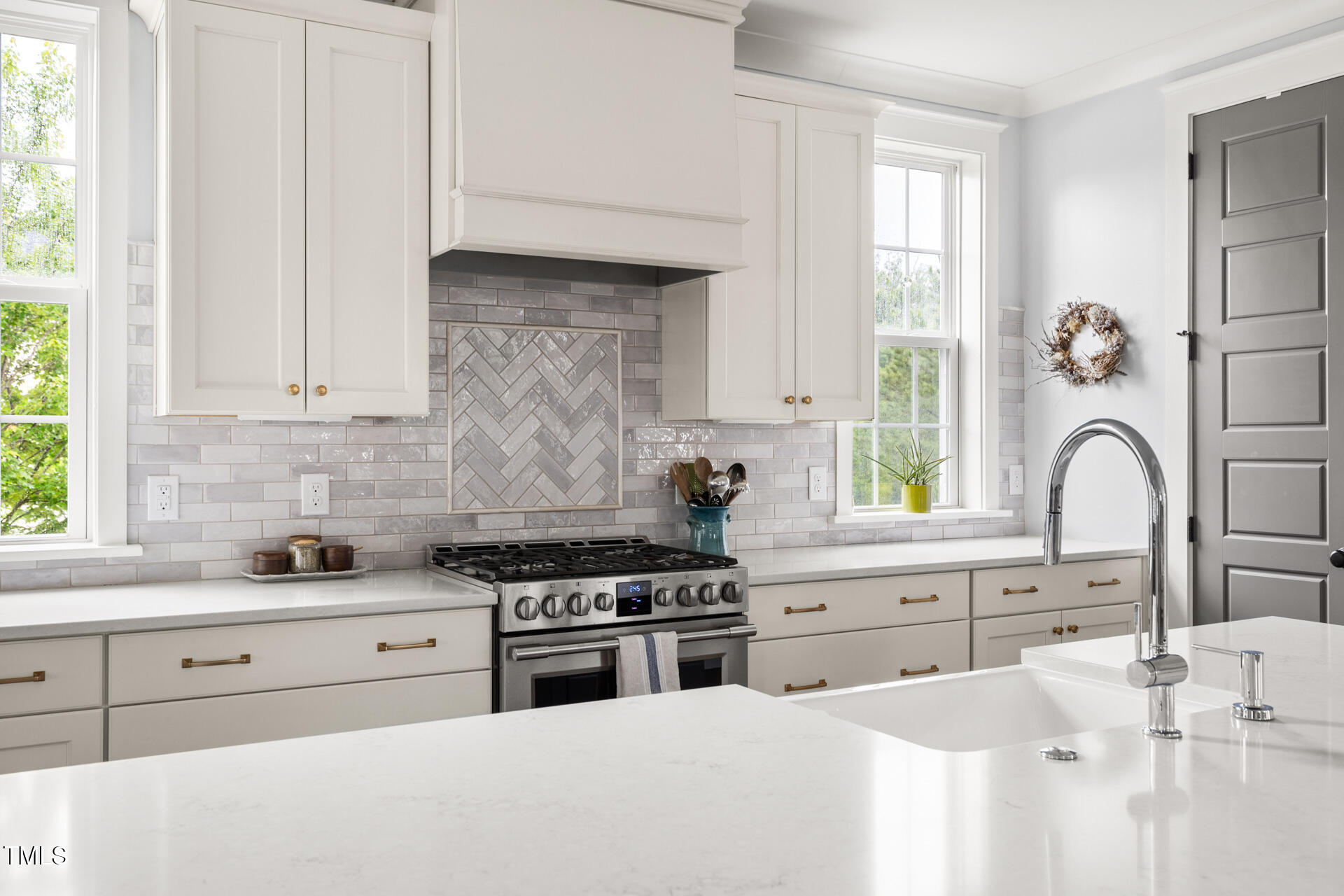 1205 Quincy Cottage Road