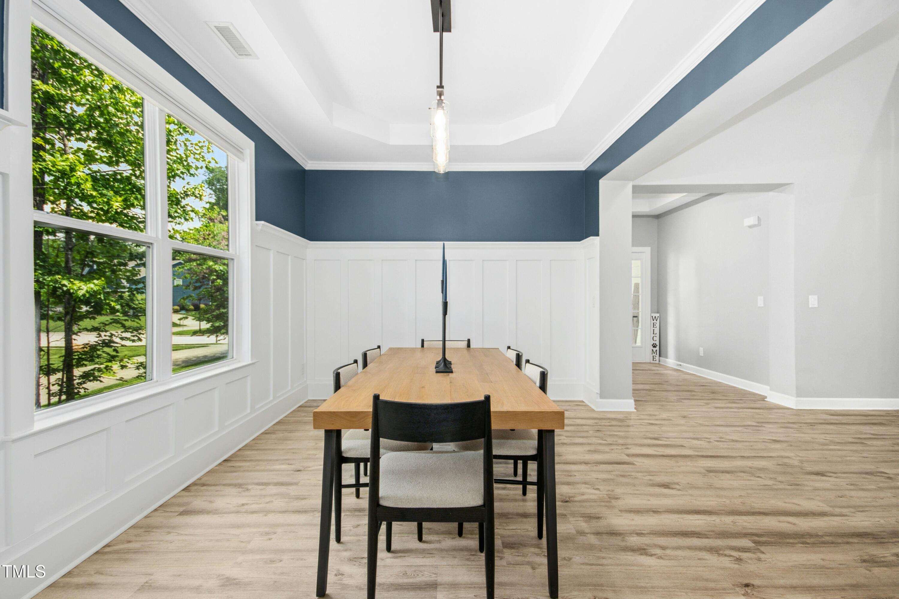 619 E Hatterleigh Avenue