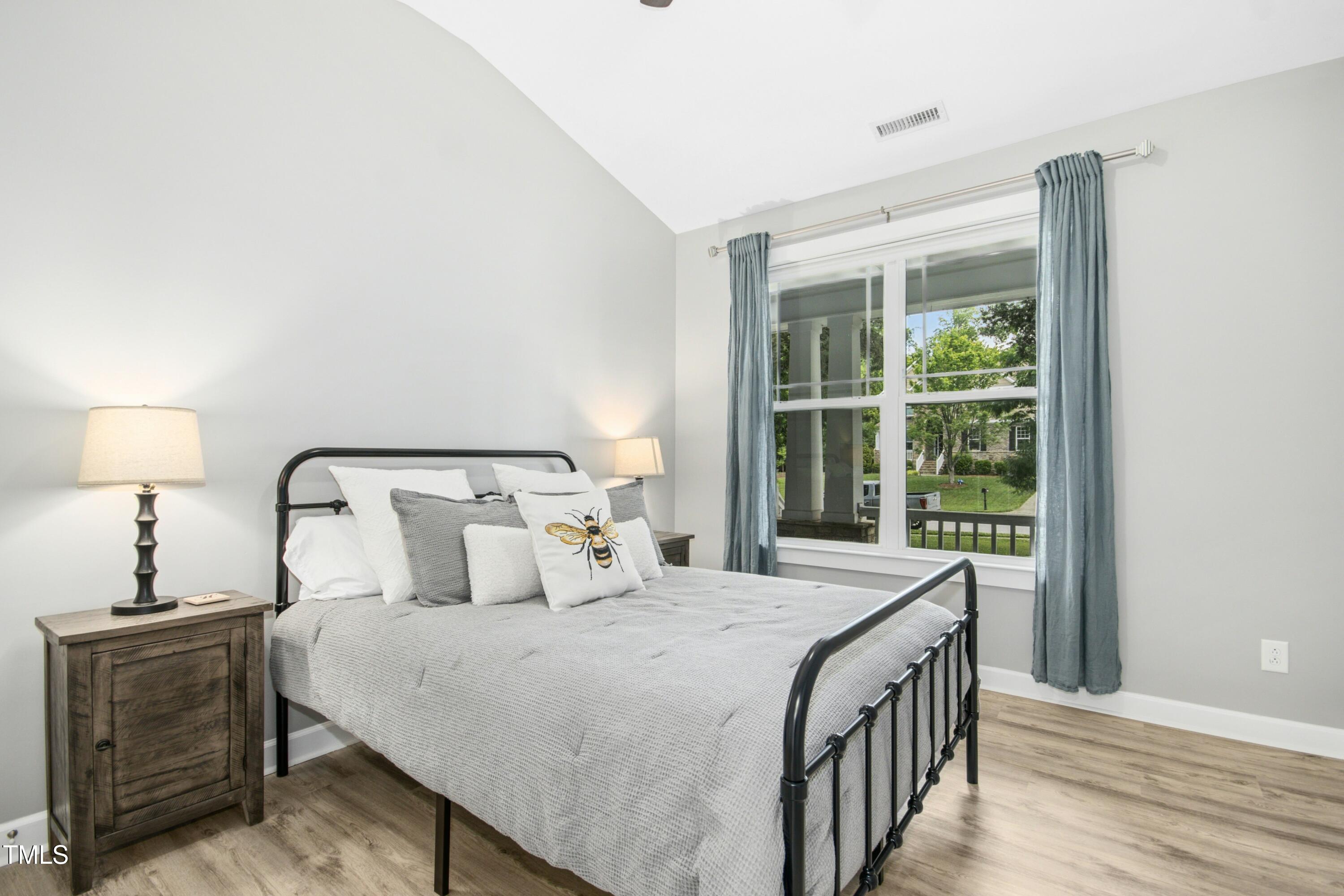 619 E Hatterleigh Avenue