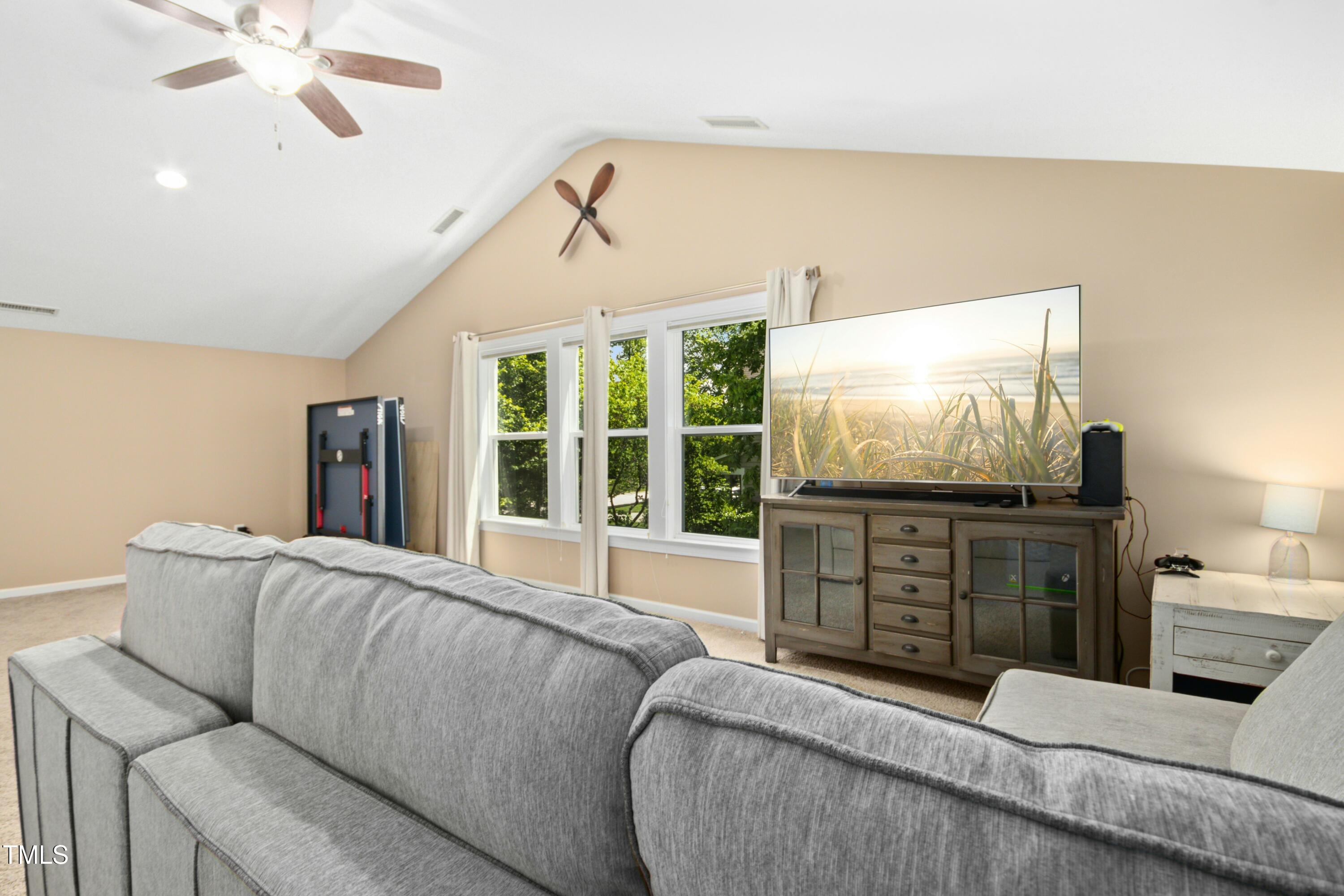 619 E Hatterleigh Avenue