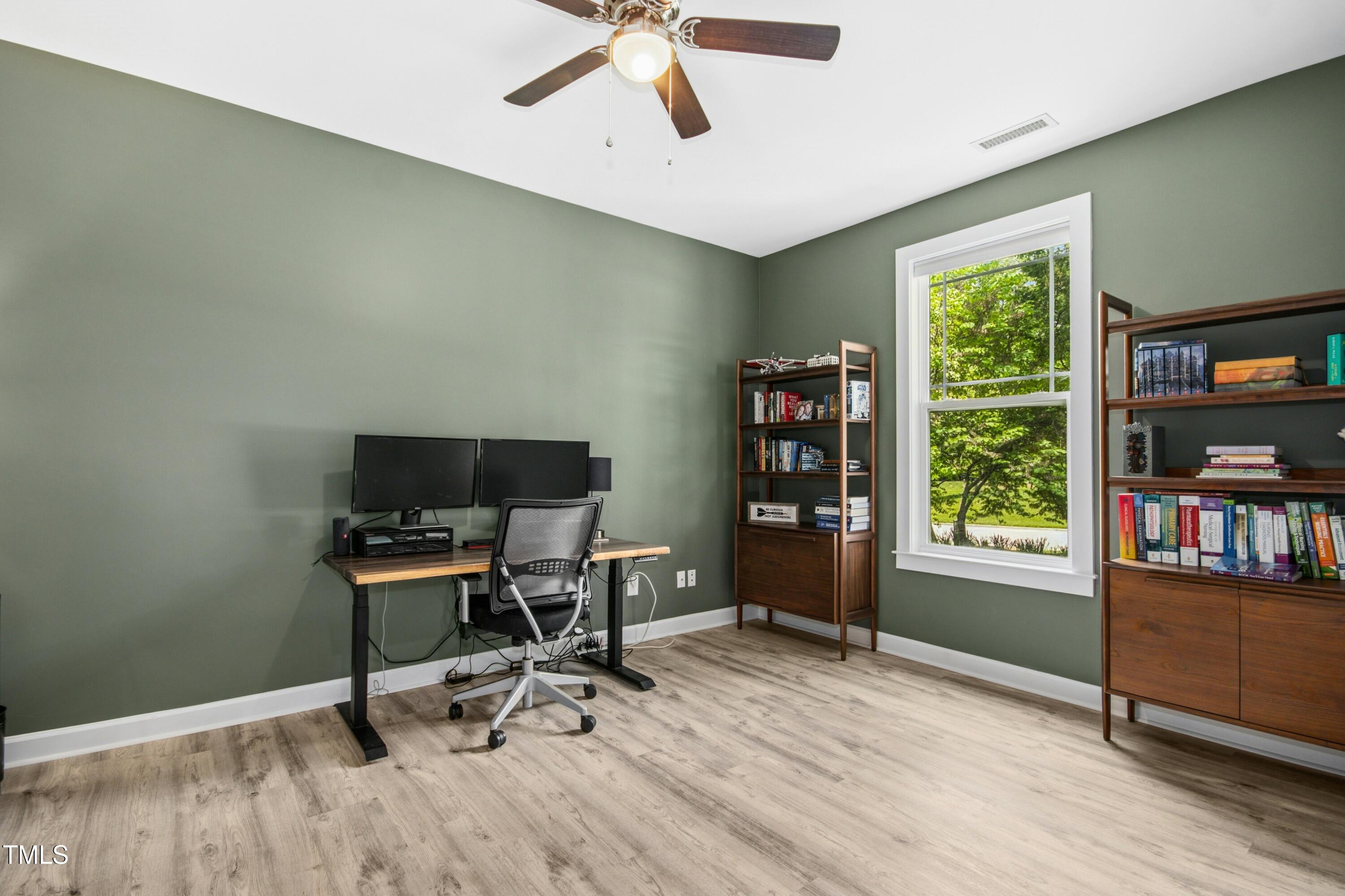 619 E Hatterleigh Avenue