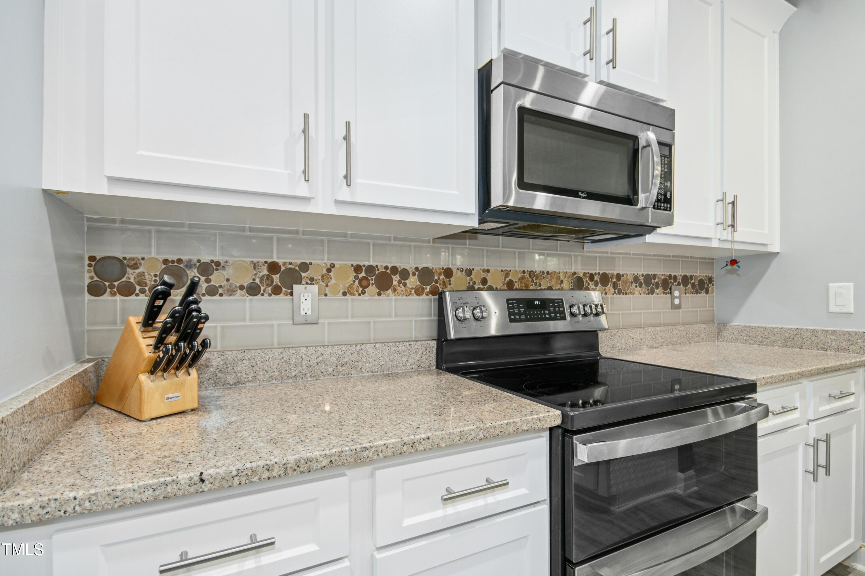 619 E Hatterleigh Avenue