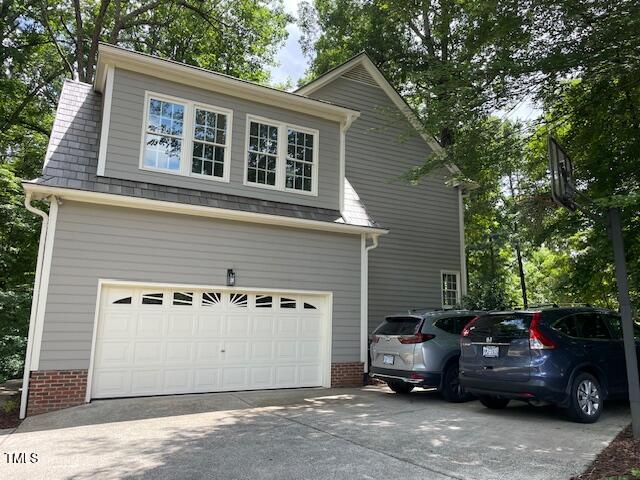 2325 Old Oak Place