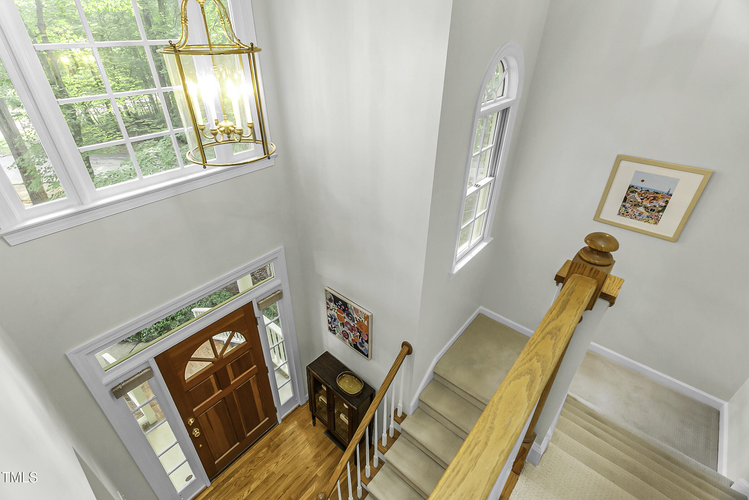 2325 Old Oak Place