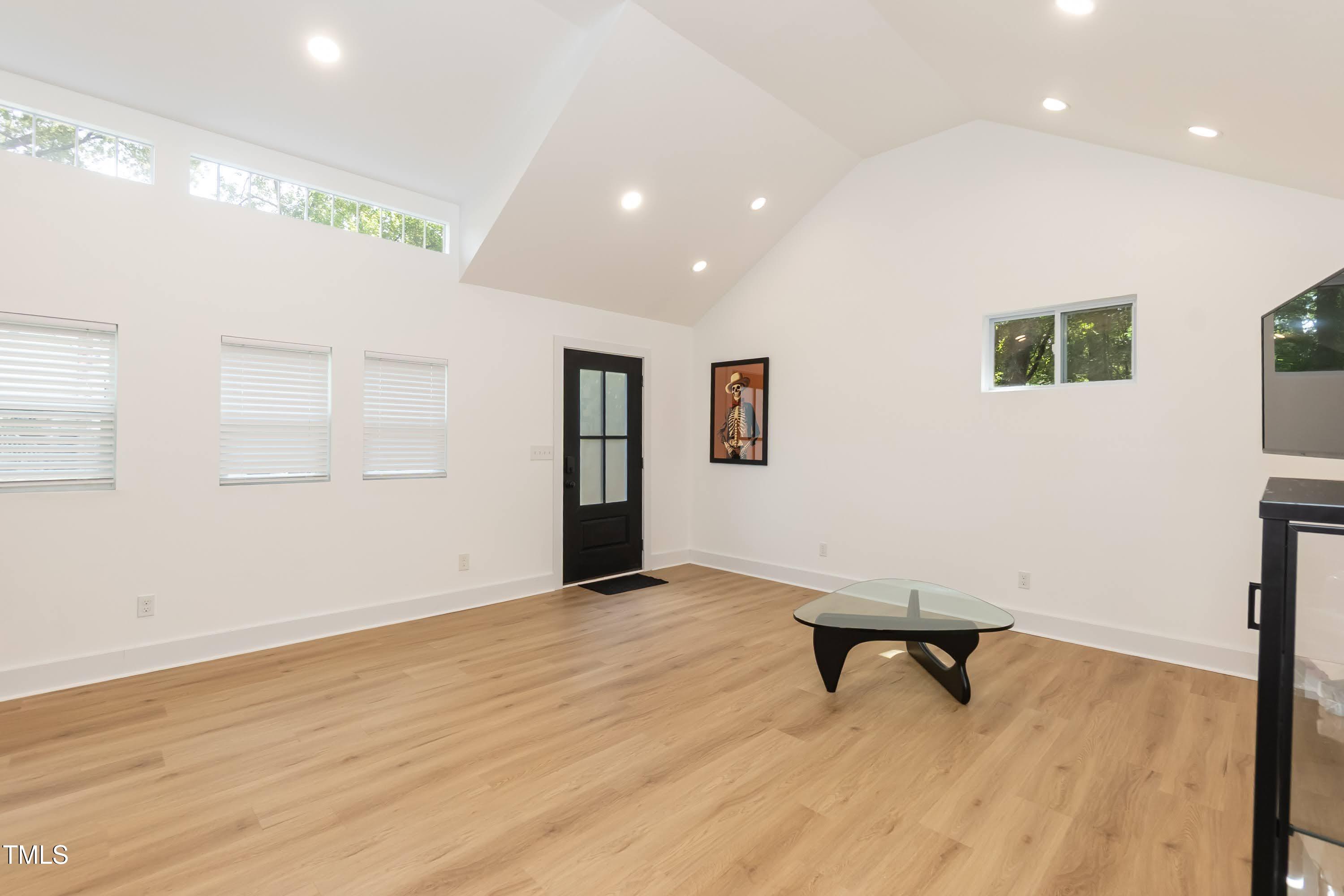 415 W Carver Street, Durham