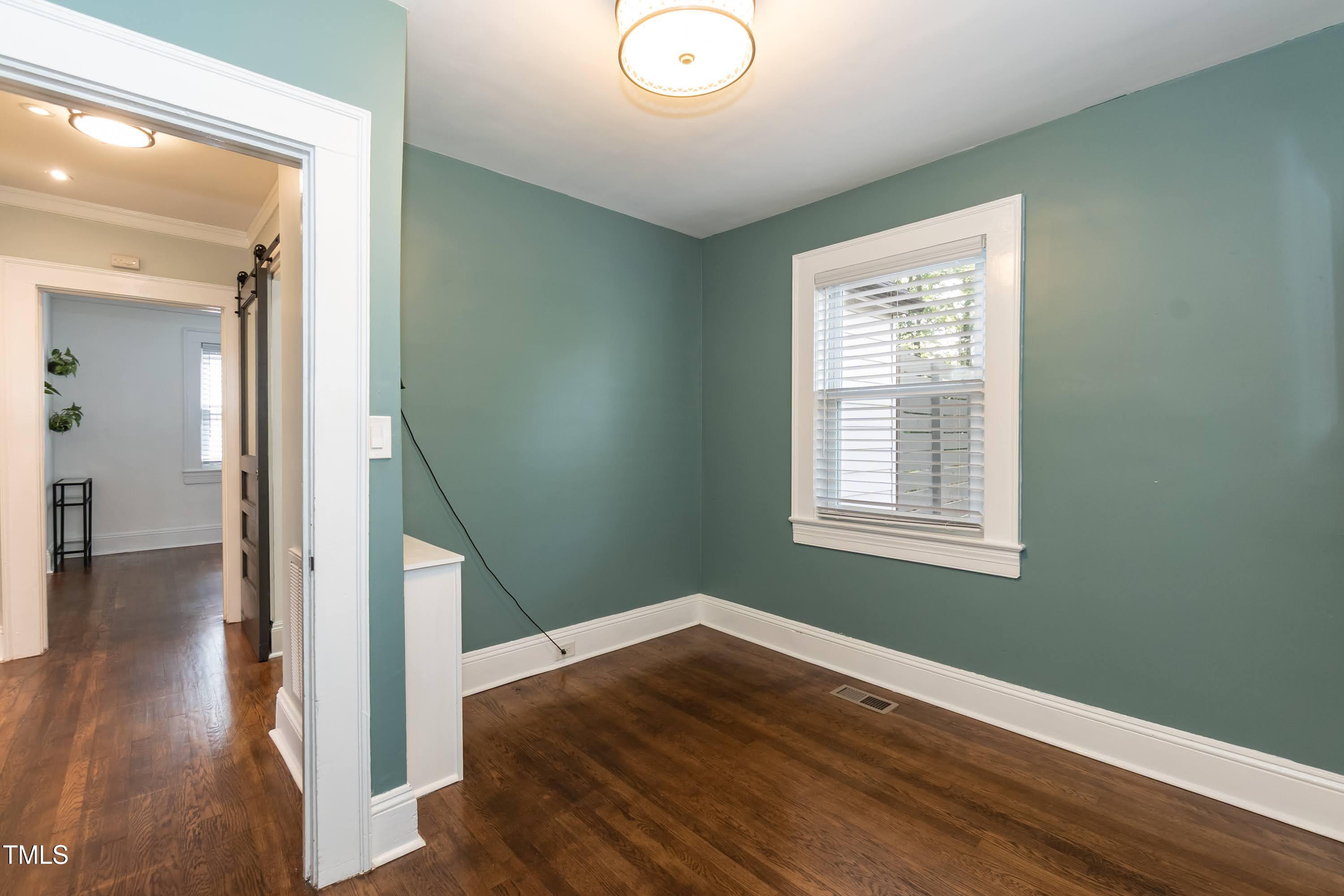 415 W Carver Street, Durham