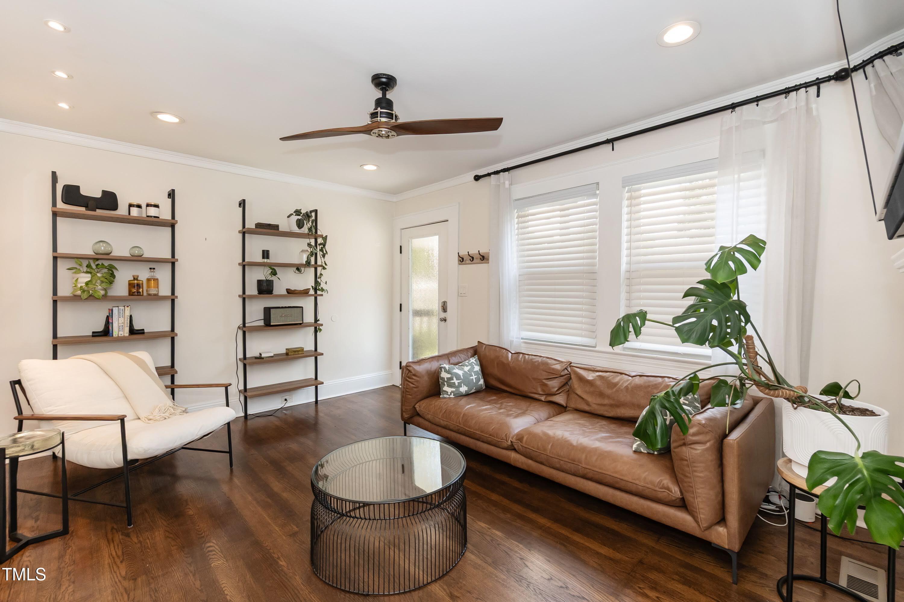 415 W Carver Street, Durham