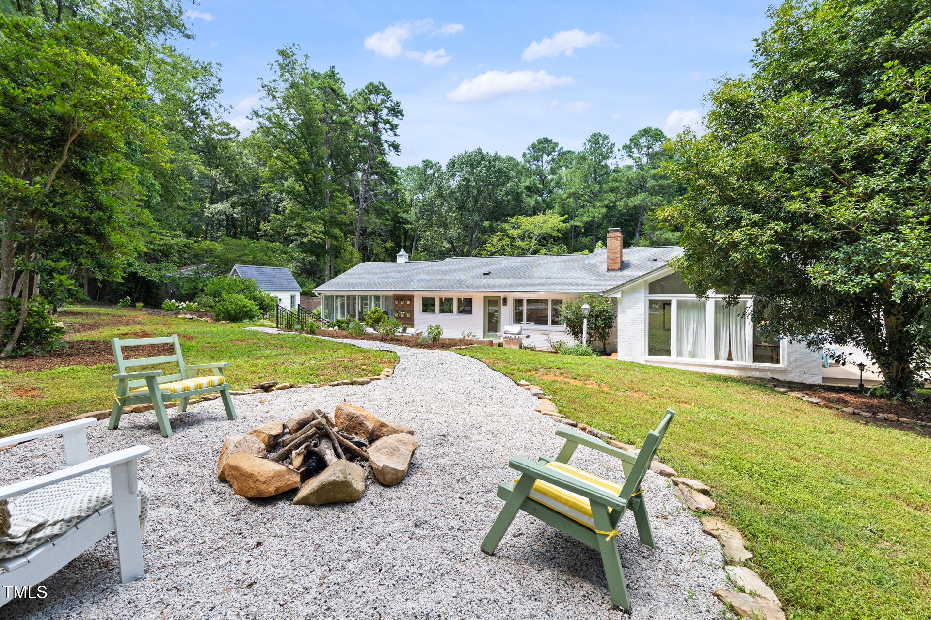 317 Reade Road