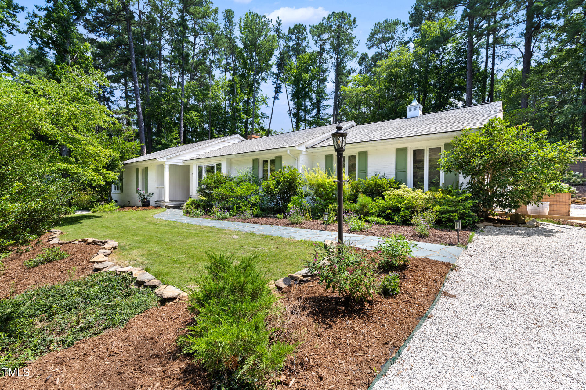 317 Reade Road