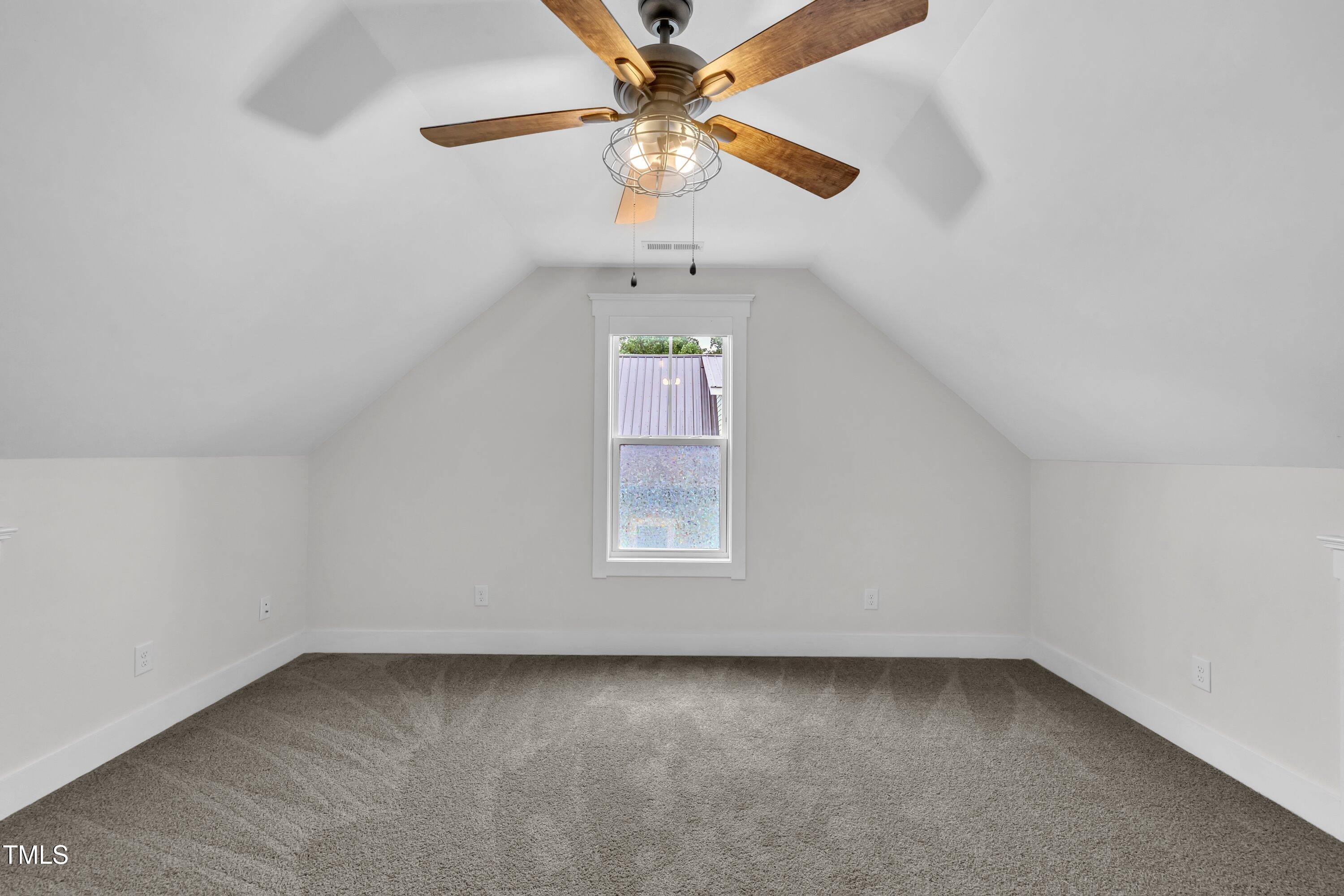 102 Fiori Hill Drive S, Hillsborough