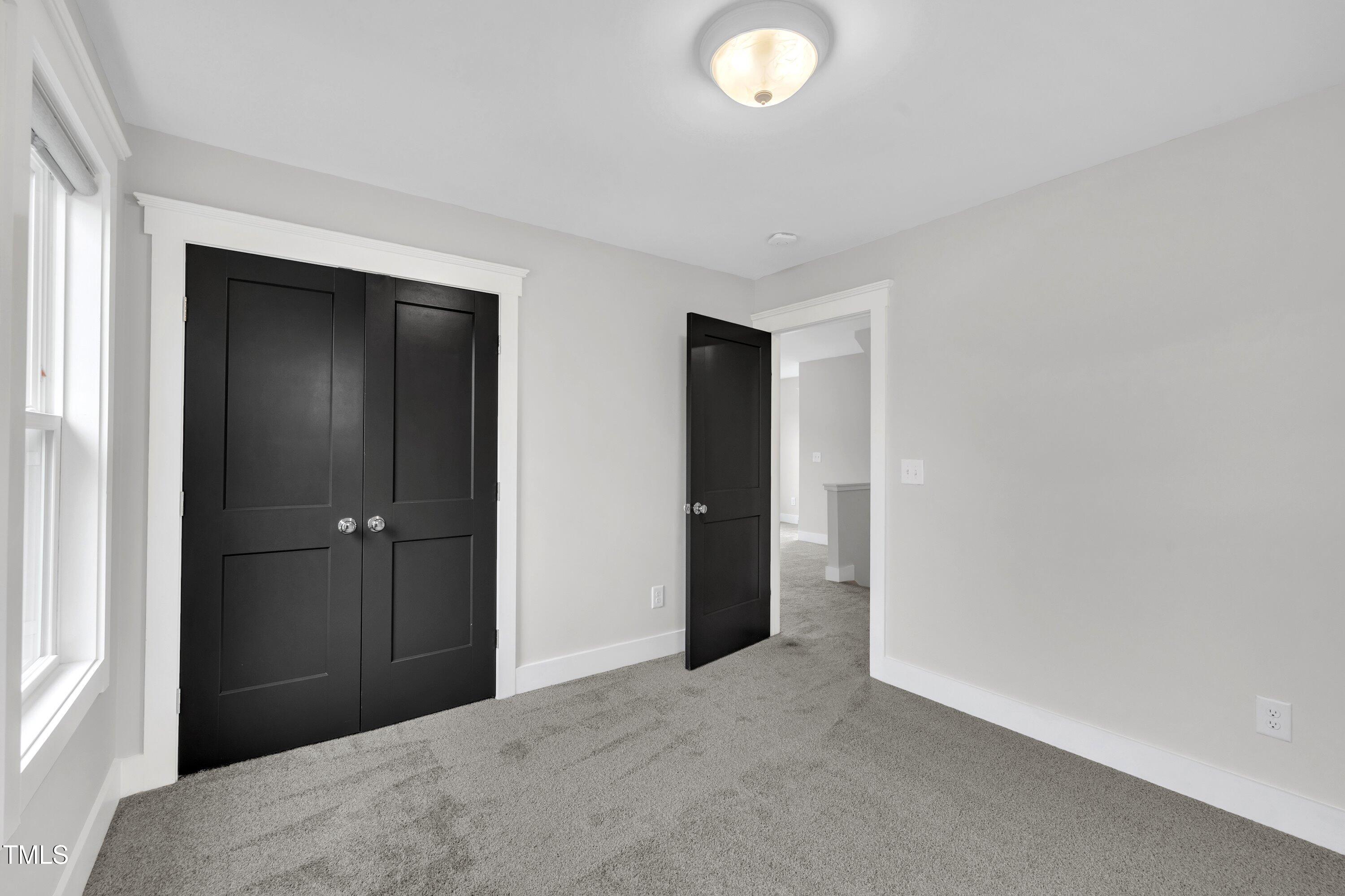 102 Fiori Hill Drive S, Hillsborough