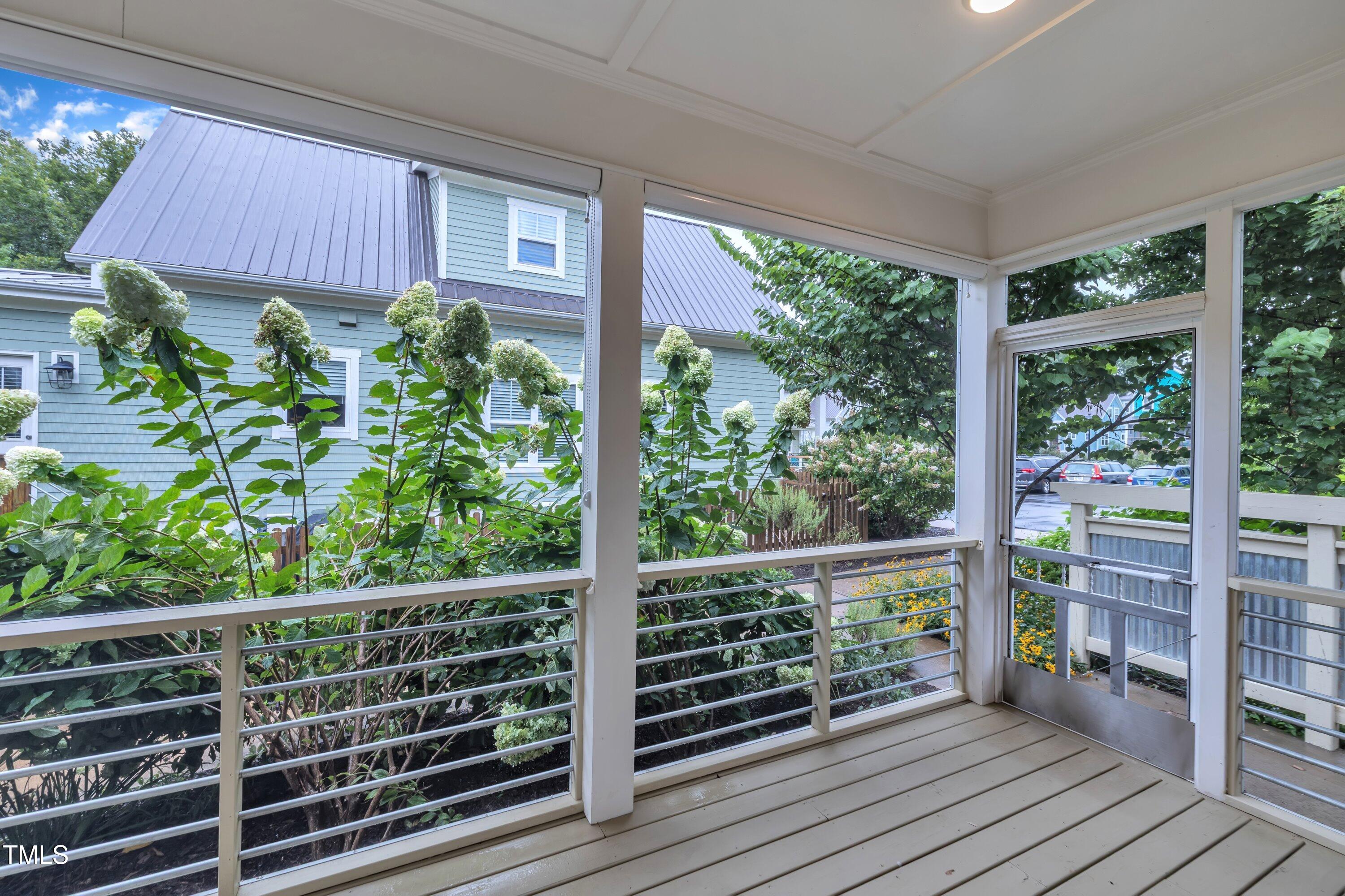 102 Fiori Hill Drive S, Hillsborough